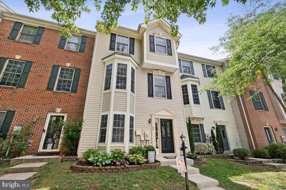 RIVER OAKS - Residential
