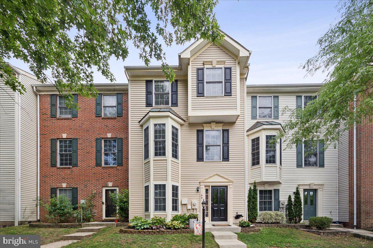 RIVER OAKS - Residential