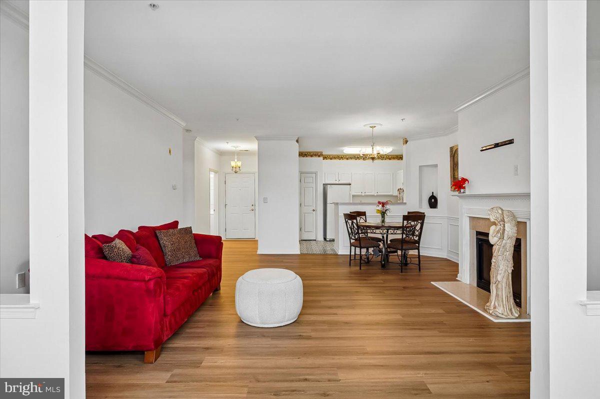 CAMERON GROVE - Residential