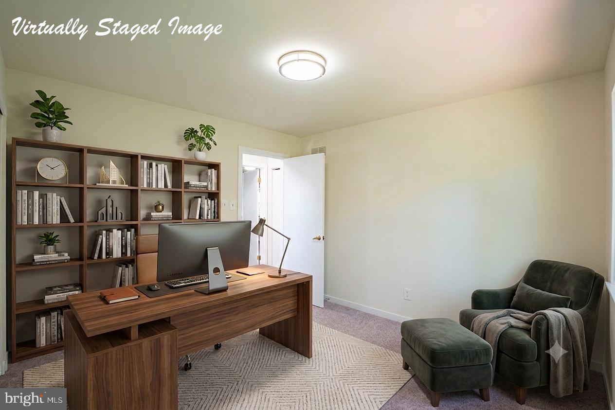 QUEENS GRANT - Residential