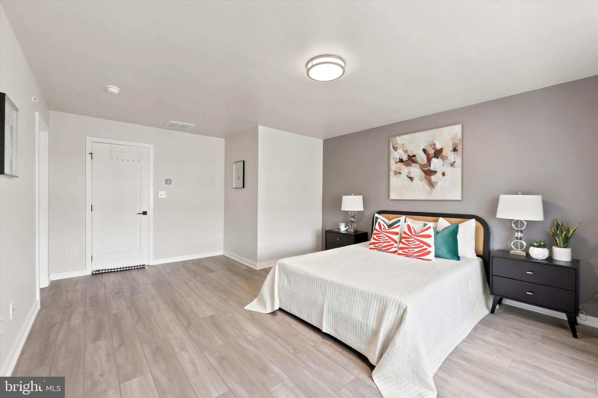 FRANKLIN STATION - Residential