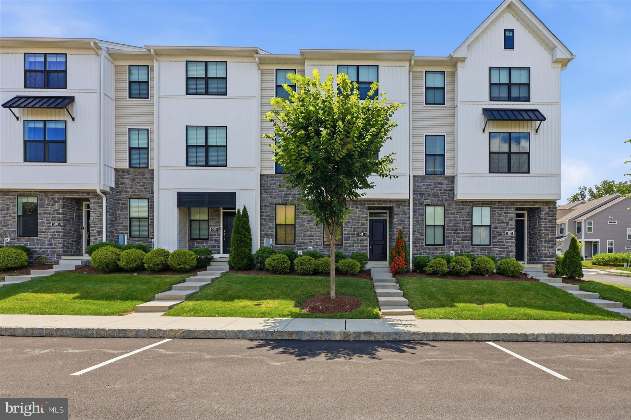 FRANKLIN STATION - Residential
