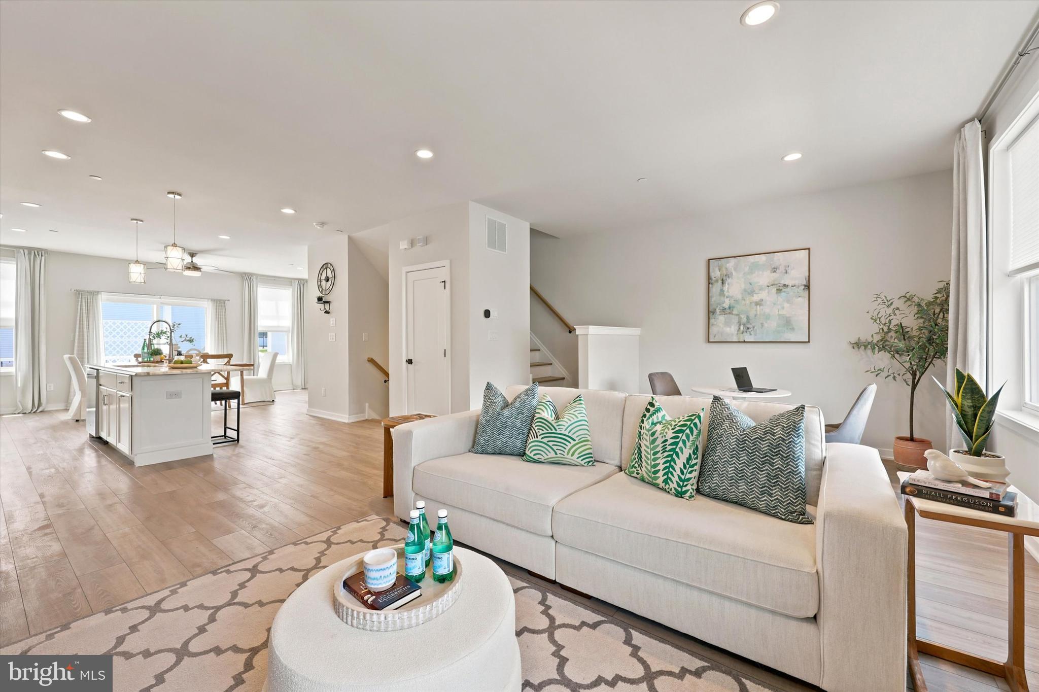 FRANKLIN STATION - Residential