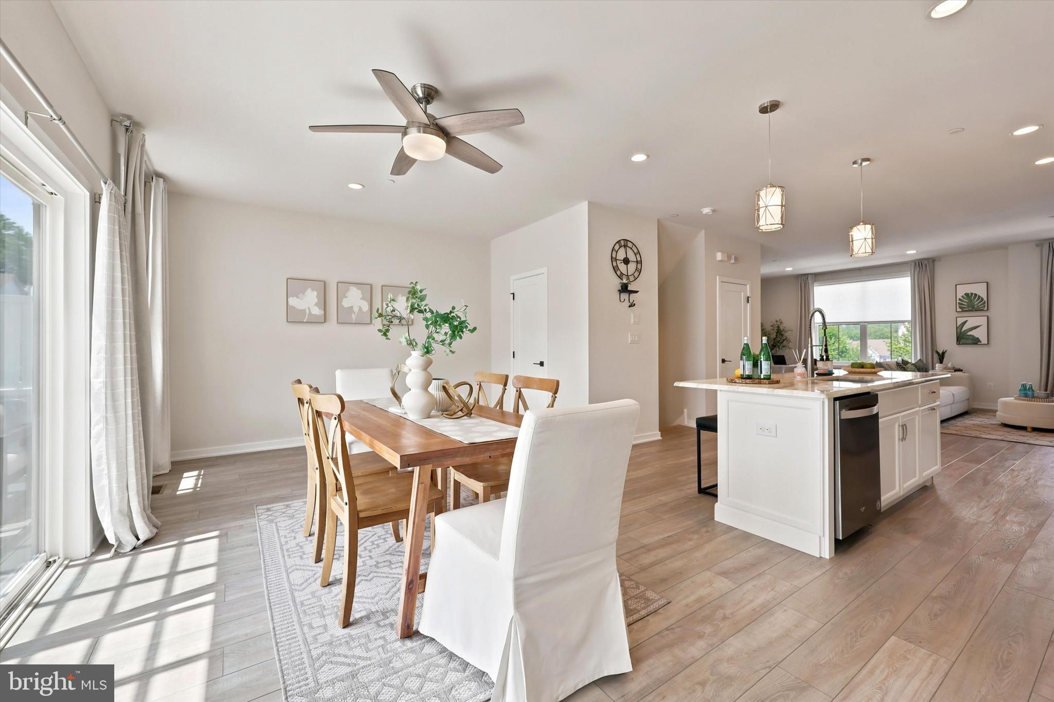 FRANKLIN STATION - Residential