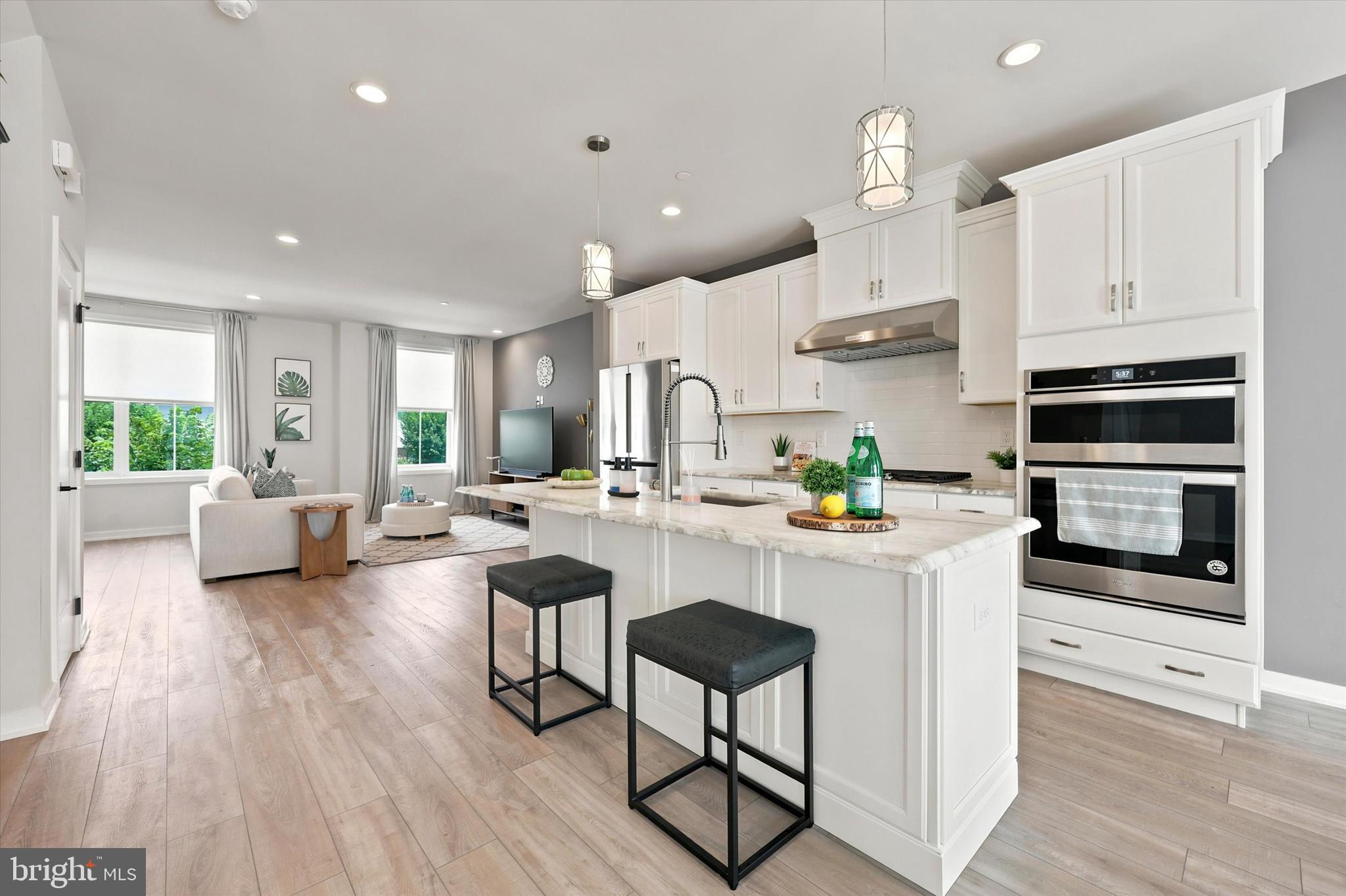 FRANKLIN STATION - Residential