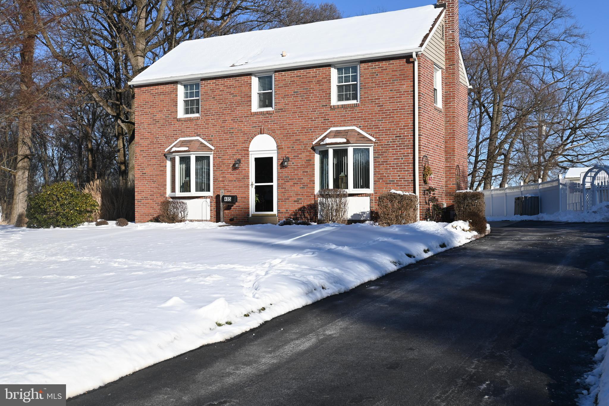 COLONIAL PARK - Residential