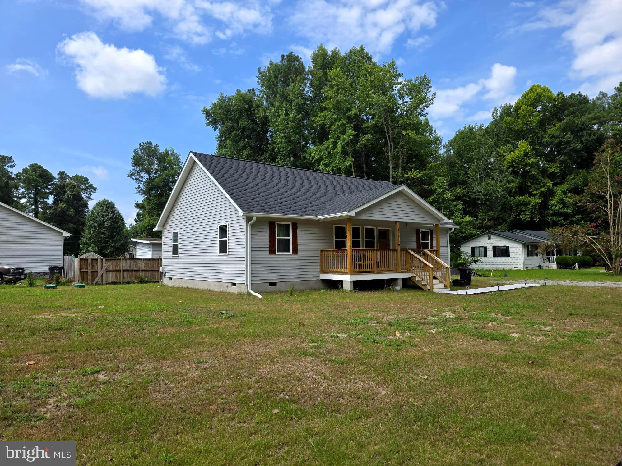 CAROLINE PINES - Residential