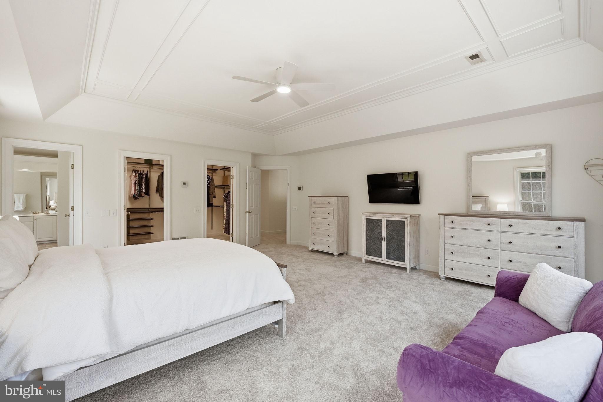 MCLEAN HUNDRED - Residential