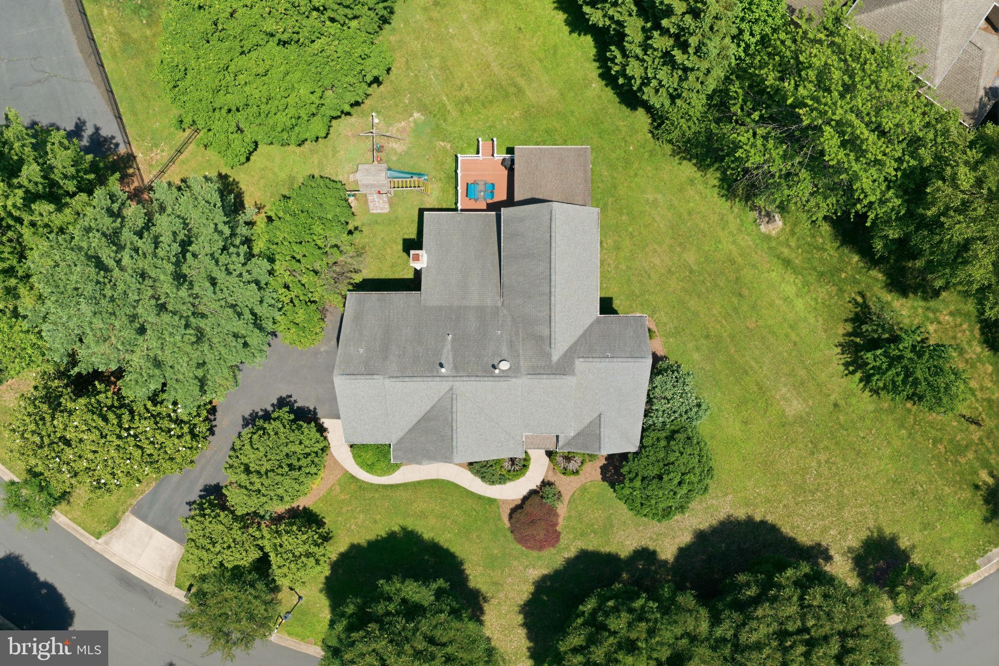 MCLEAN HUNDRED - Residential