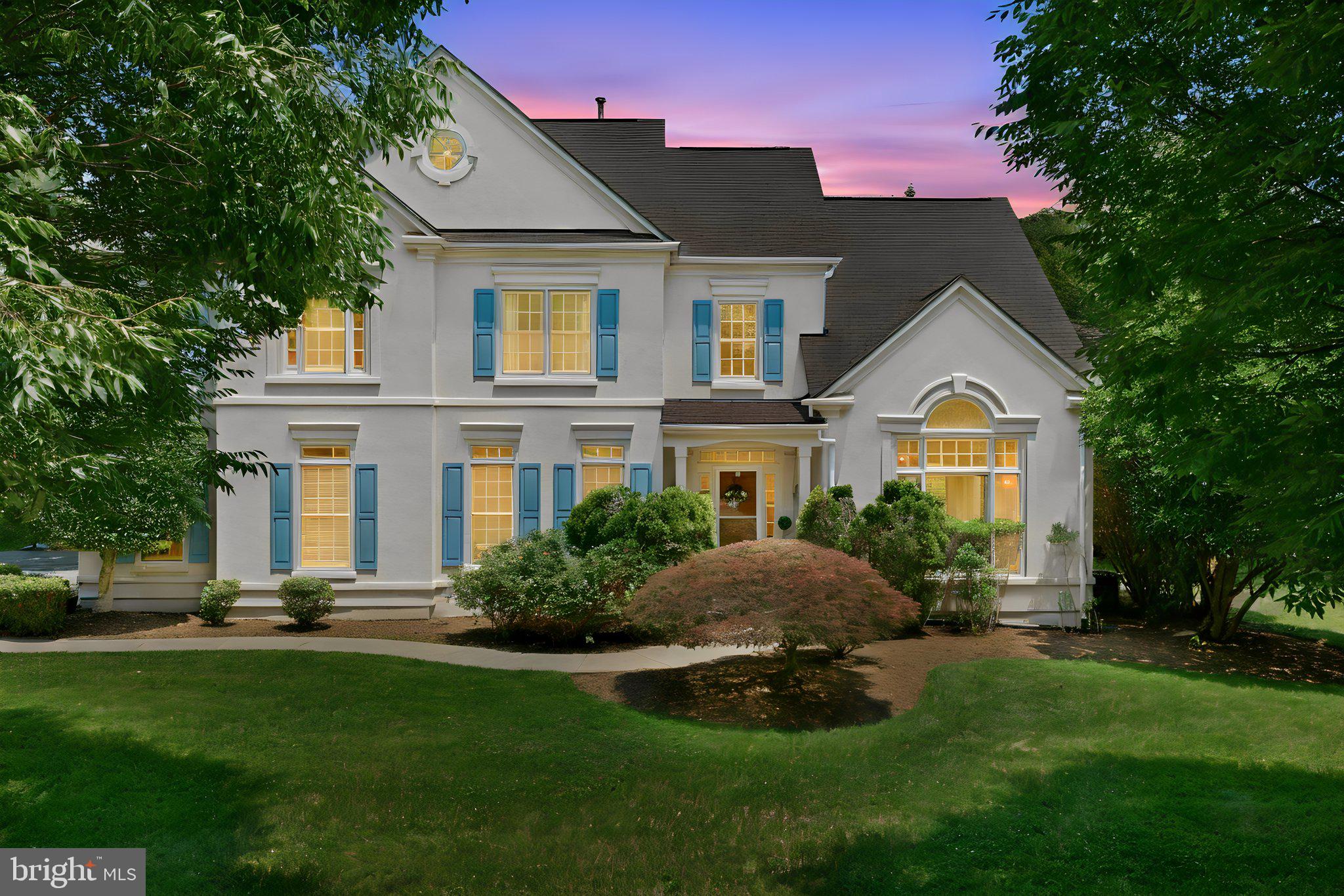MCLEAN HUNDRED - Residential