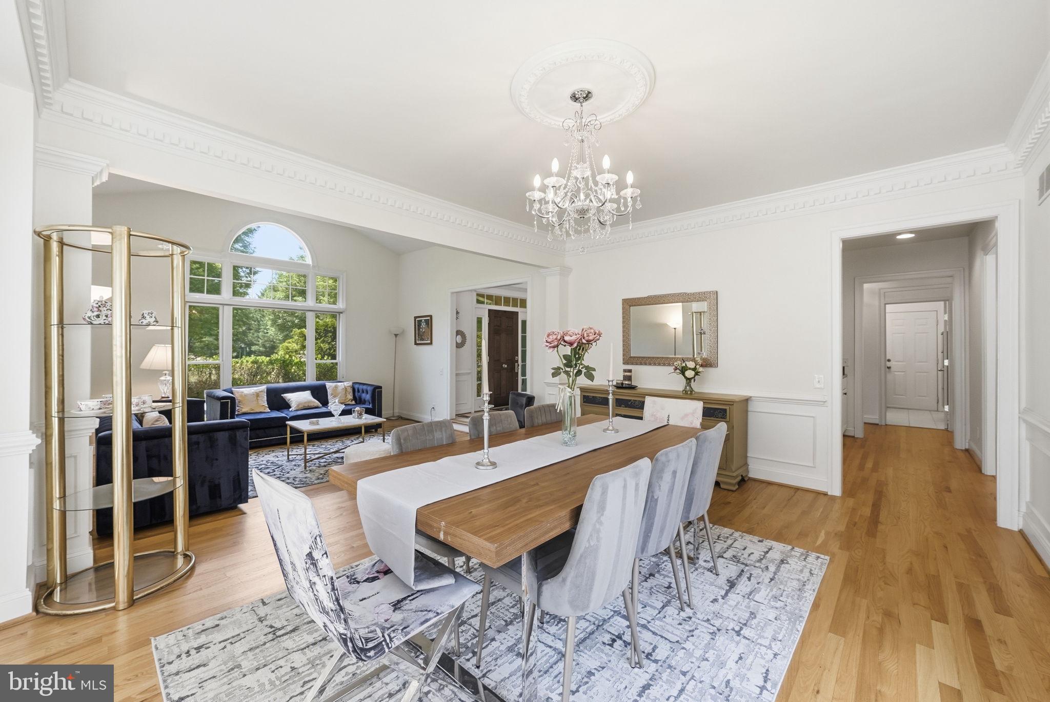 MCLEAN HUNDRED - Residential