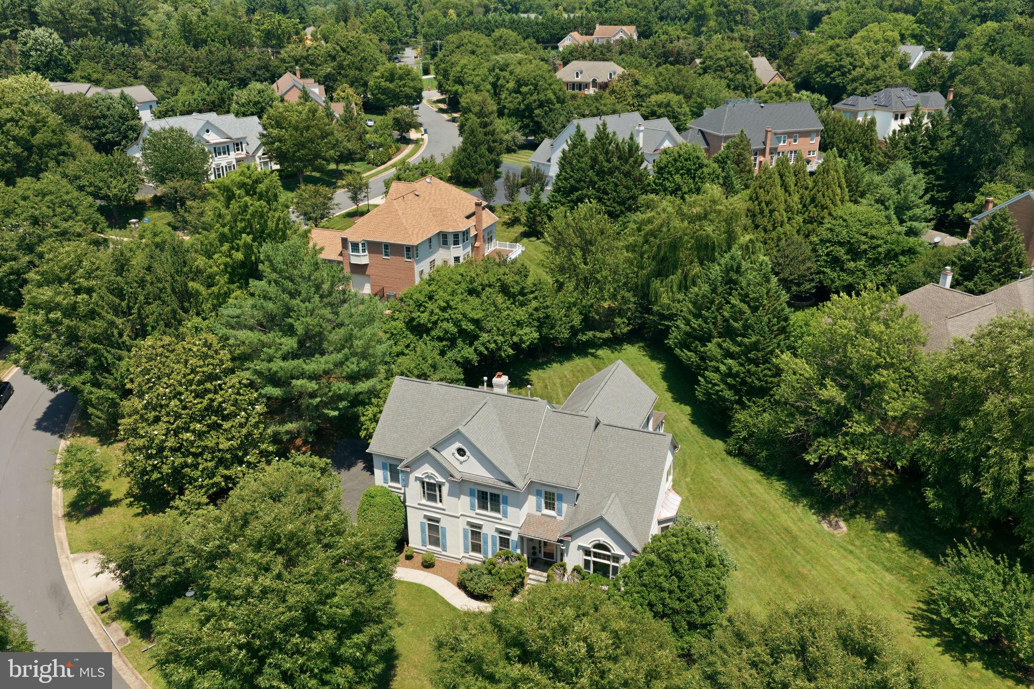 MCLEAN HUNDRED - Residential