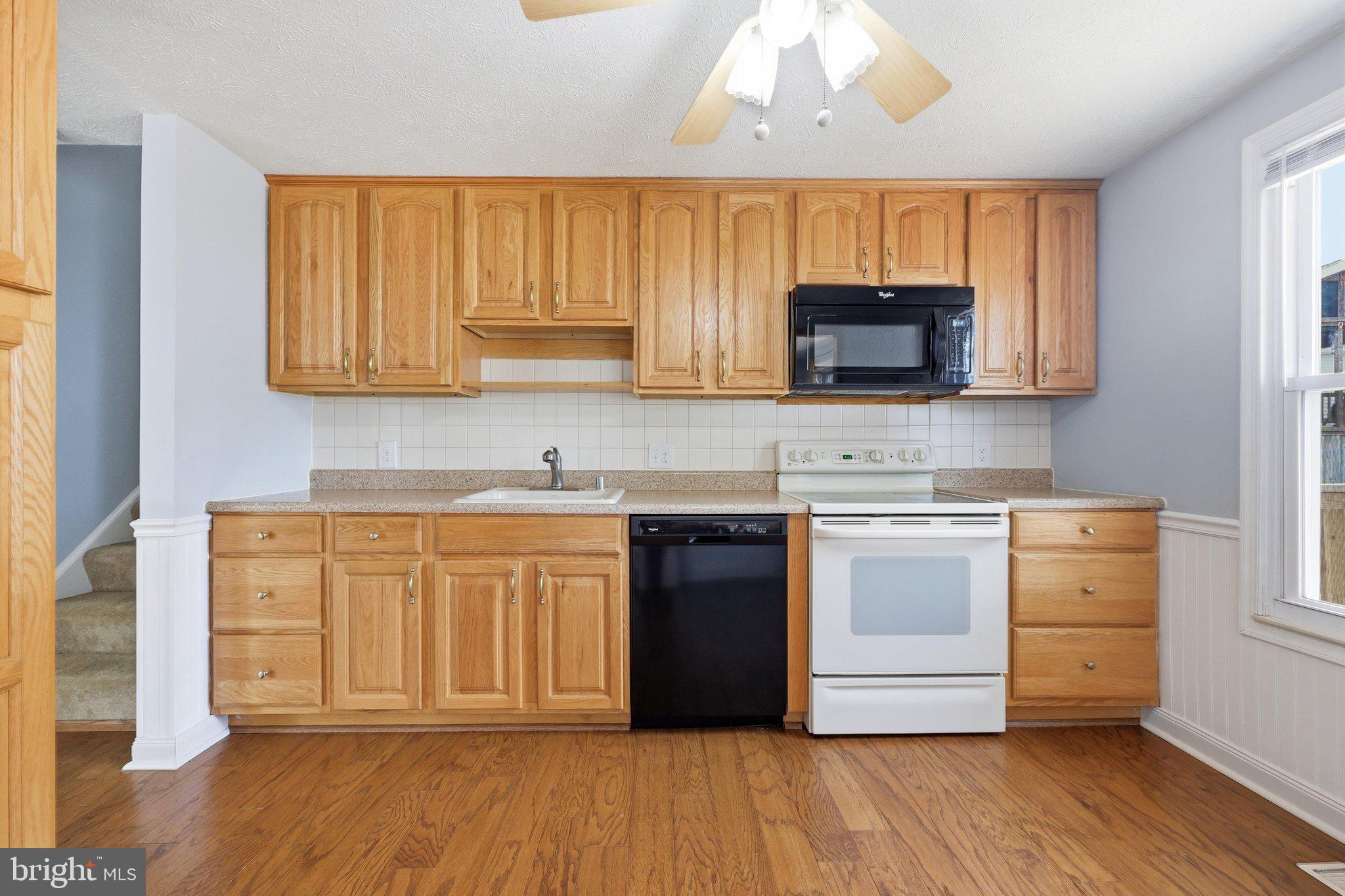 FREDERICKTOWNE VILLAGE - Residential