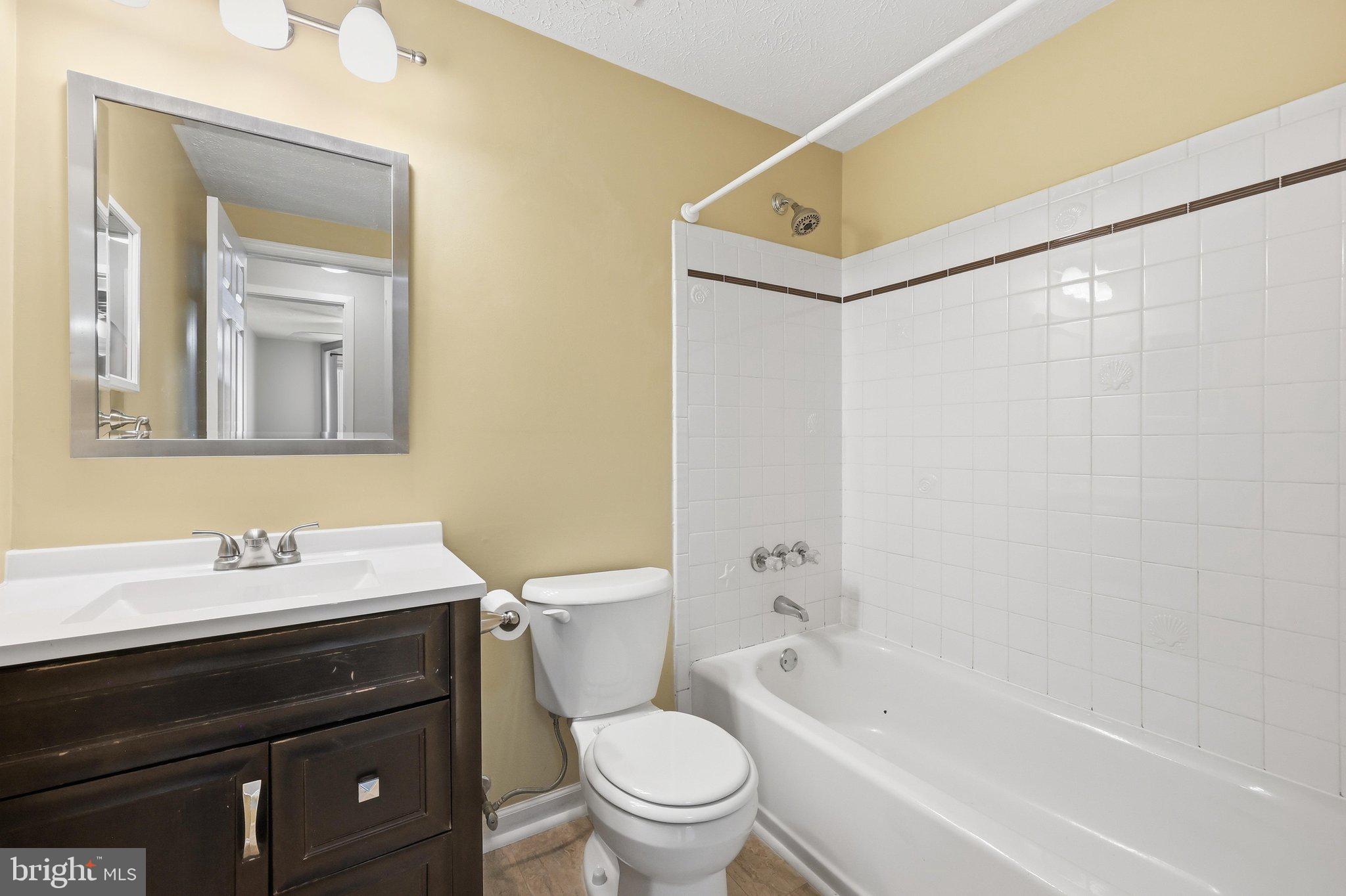 FREDERICKTOWNE VILLAGE - Residential