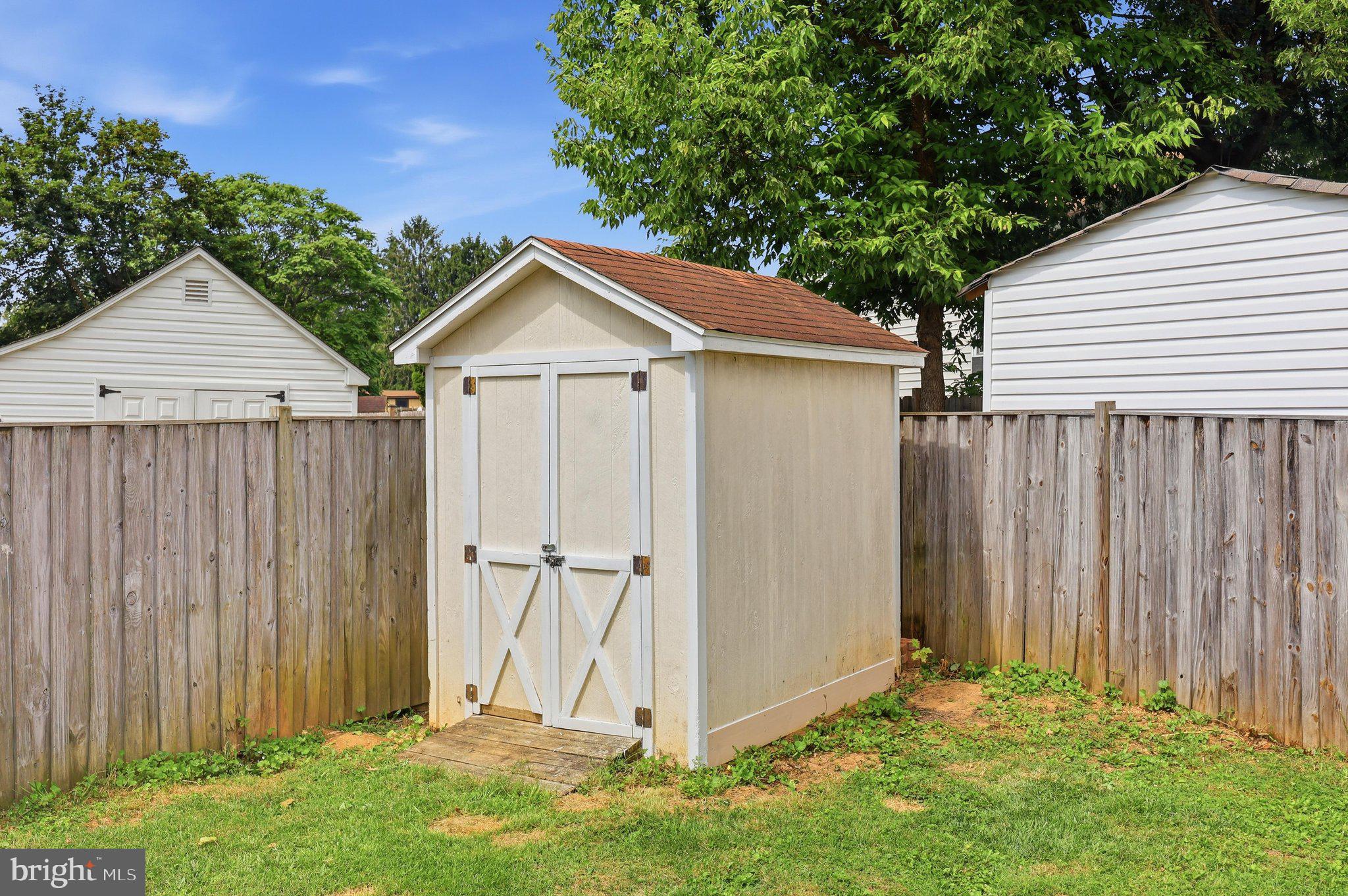 FREDERICKTOWNE VILLAGE - Residential
