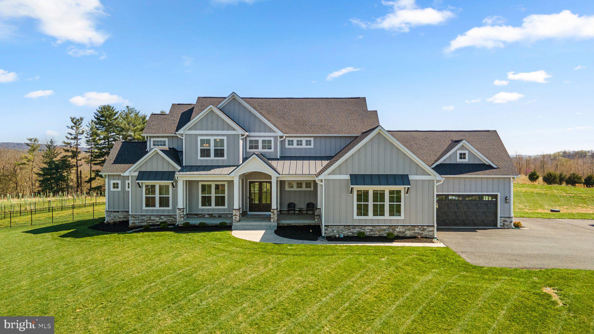 MIDDLETOWN - Residential