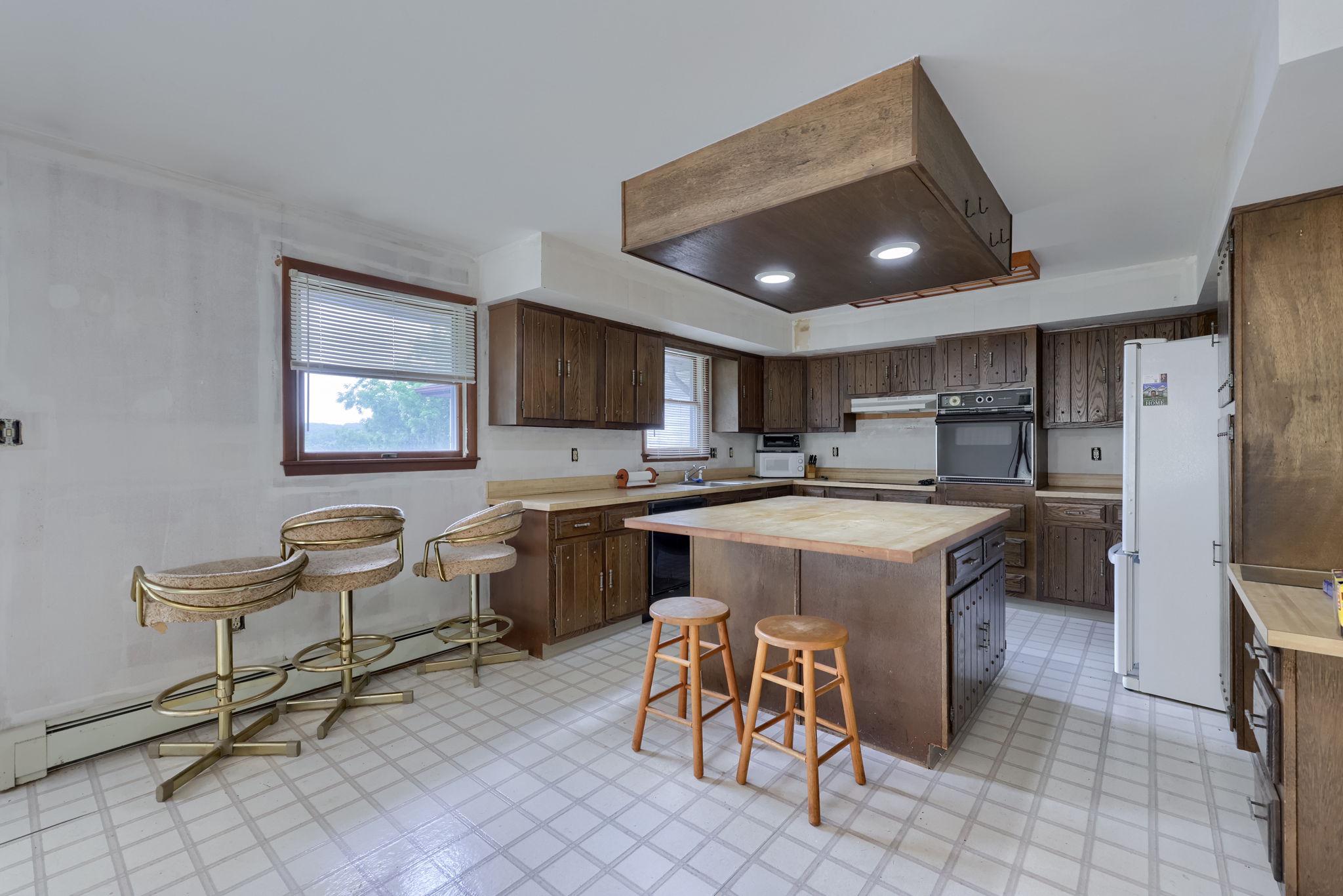WOODRIDGE - Residential
