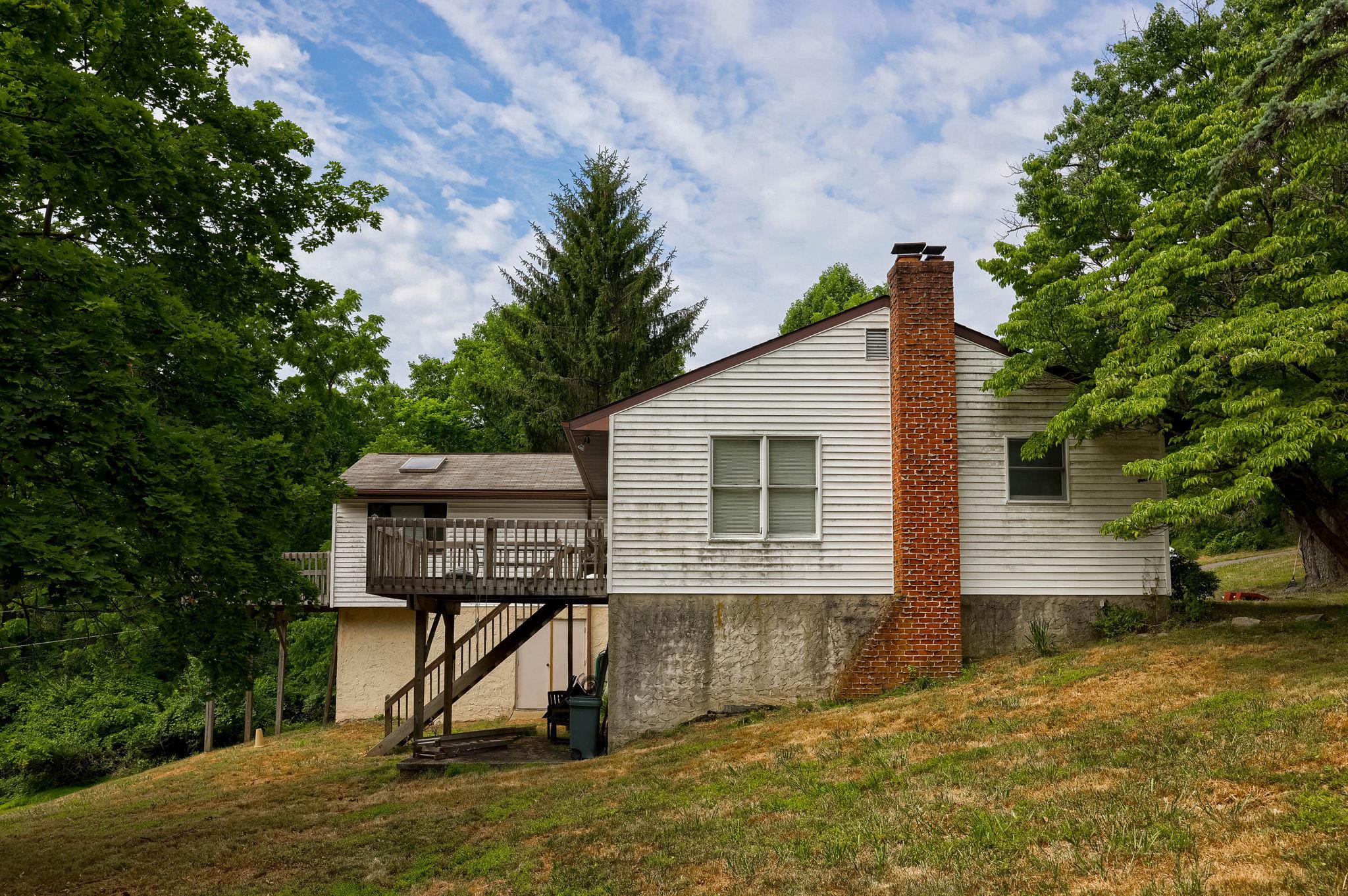 WOODRIDGE - Residential