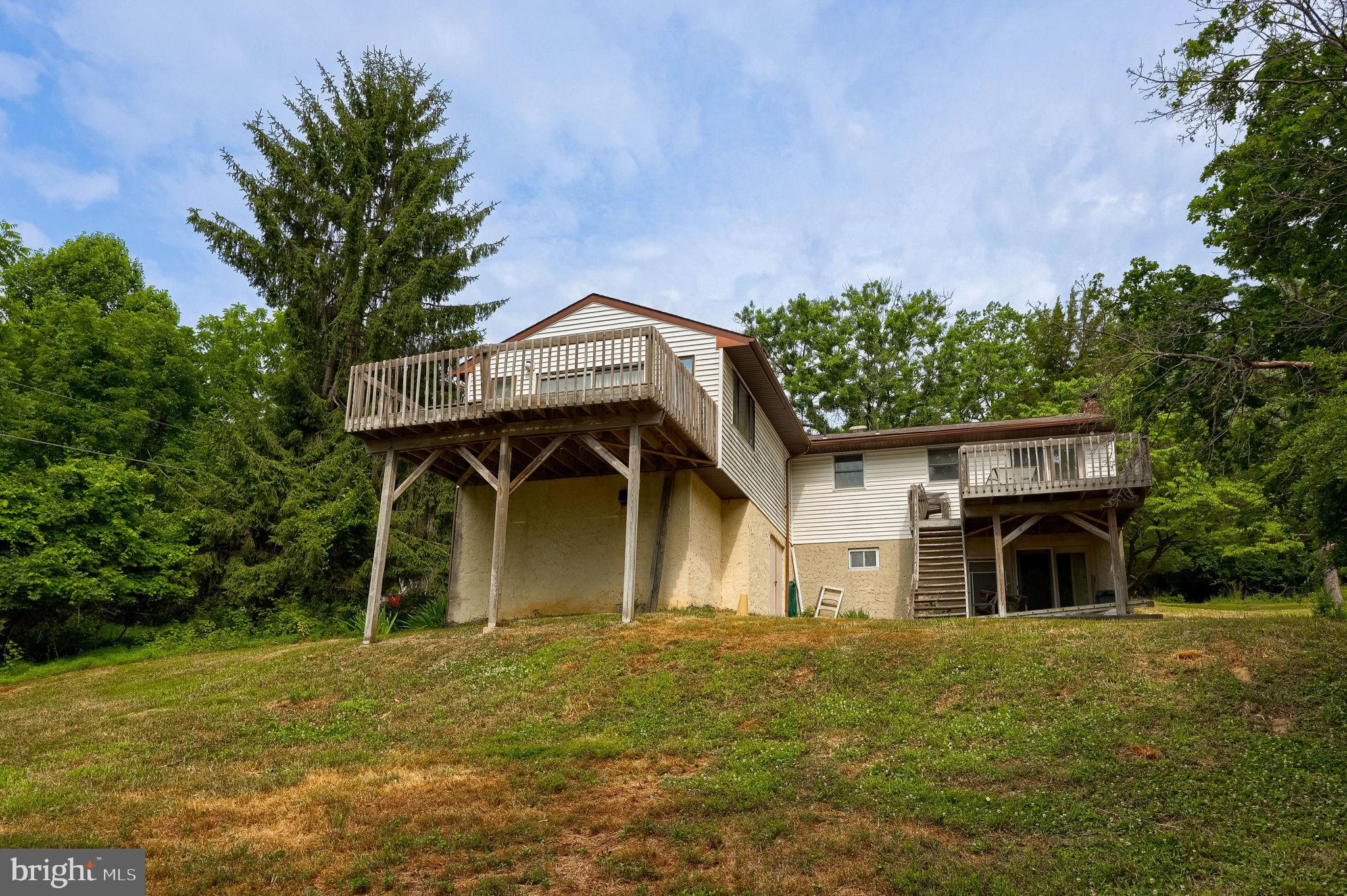 WOODRIDGE - Residential