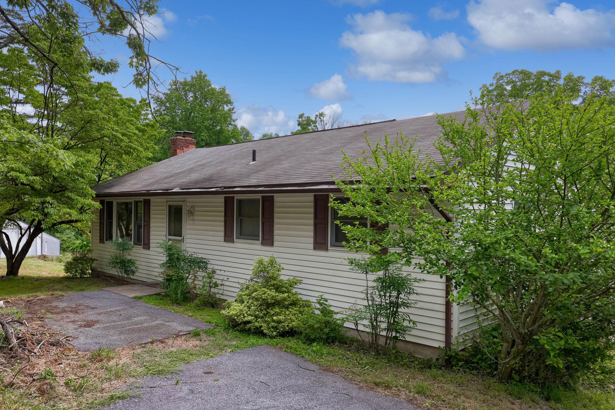 WOODRIDGE - Residential