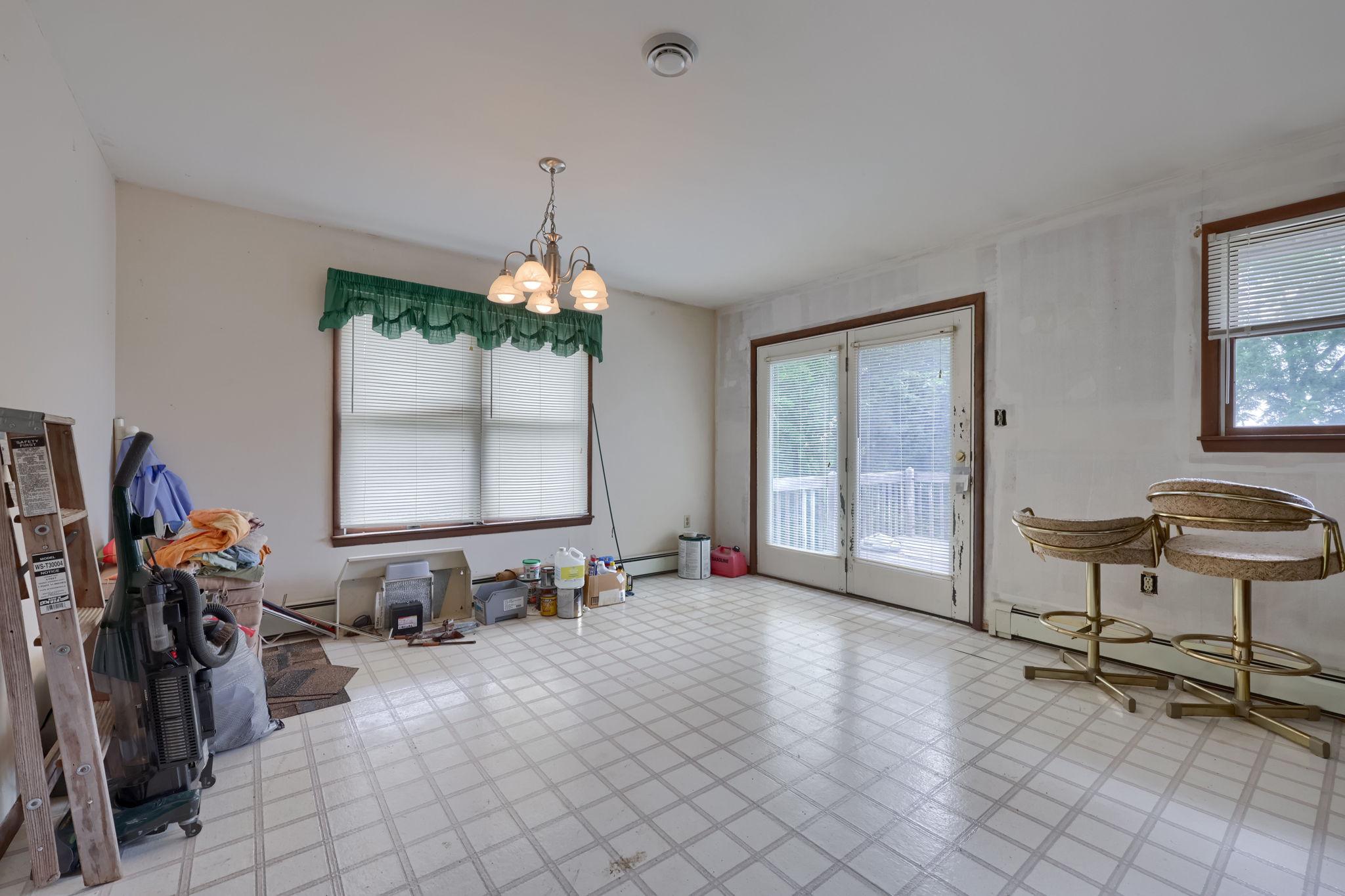 WOODRIDGE - Residential