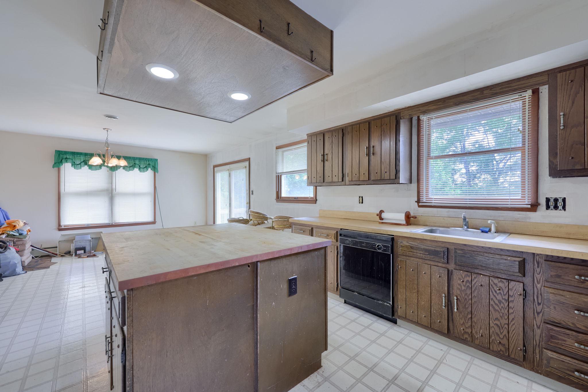 WOODRIDGE - Residential