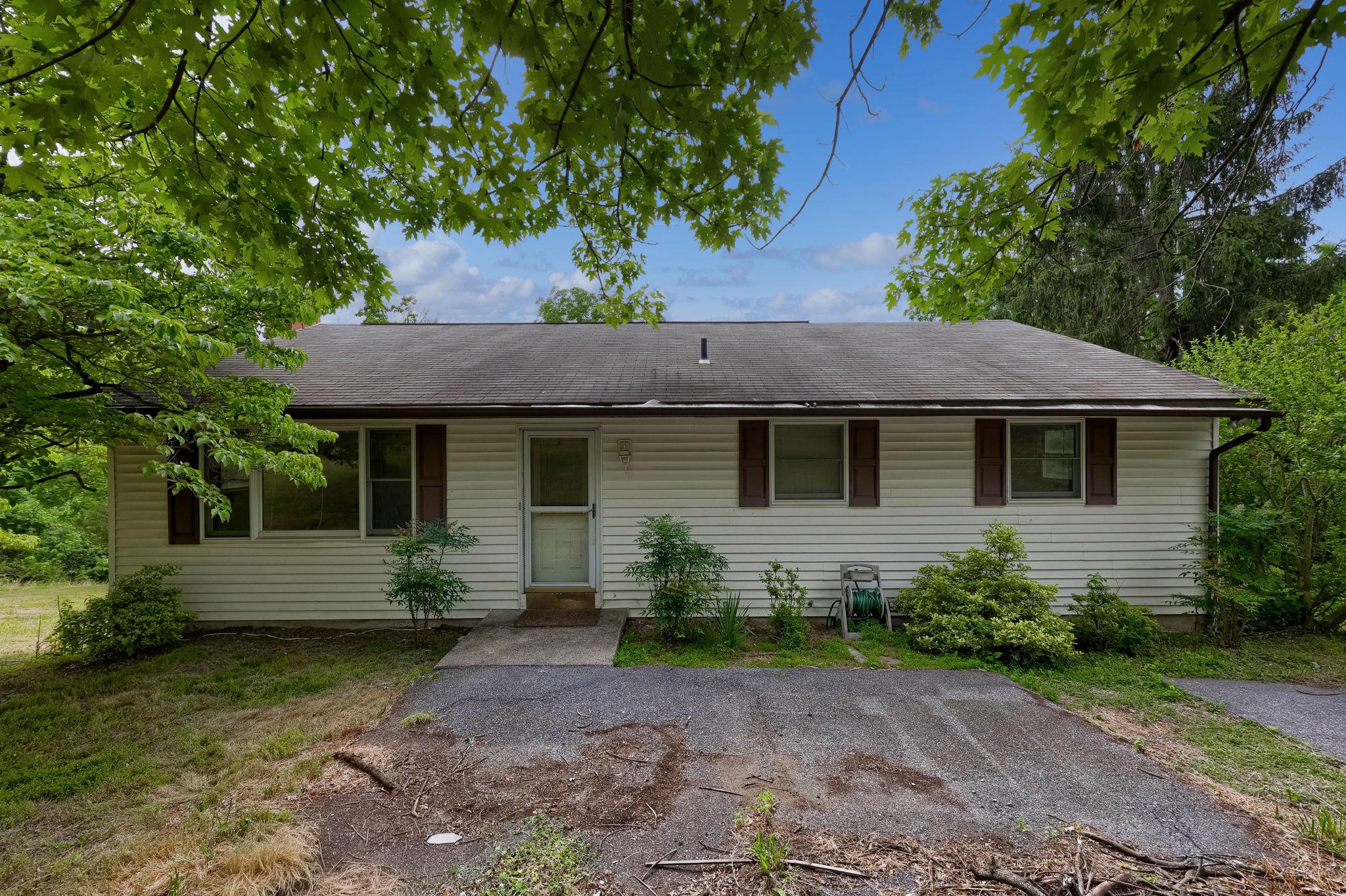 WOODRIDGE - Residential