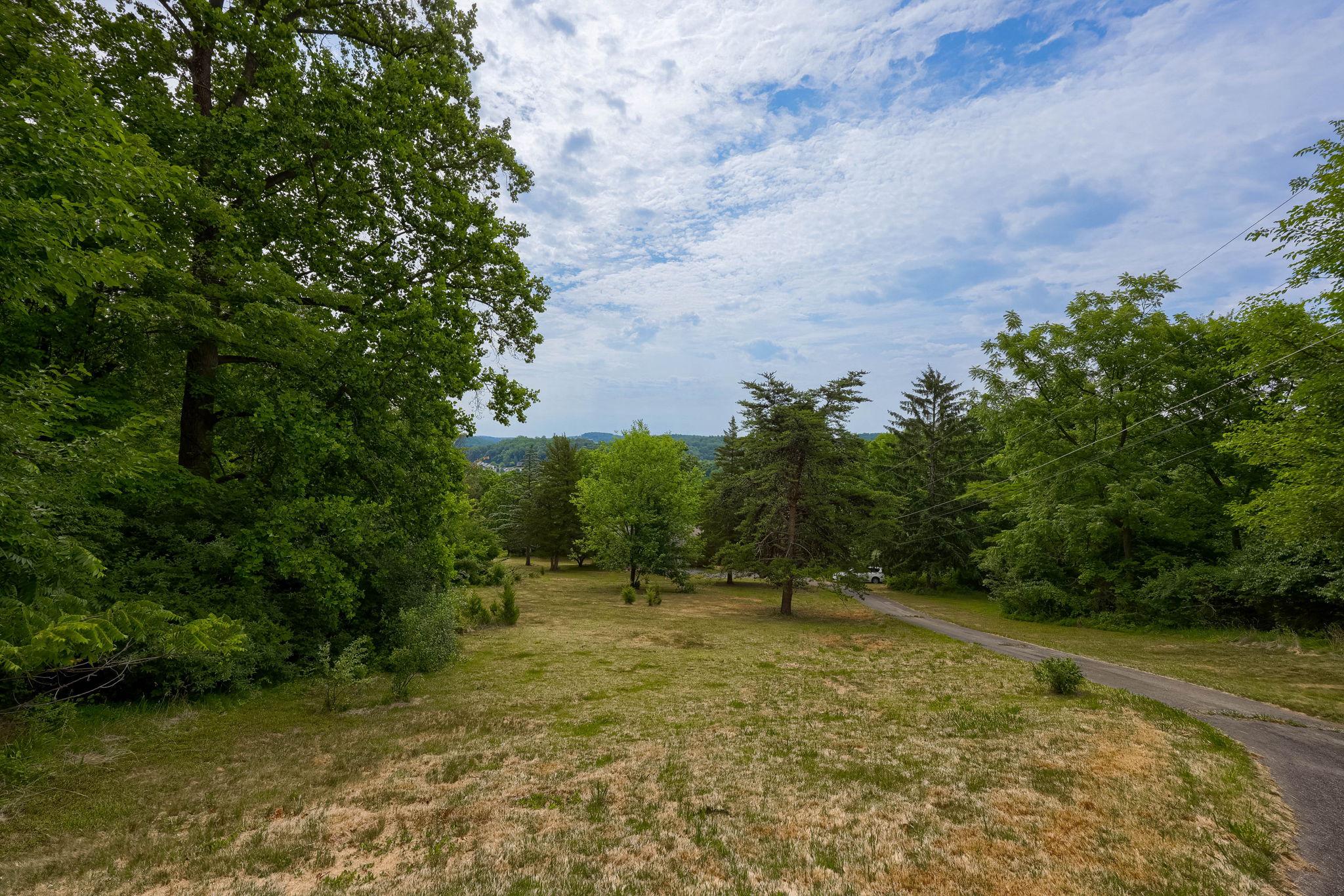 WOODRIDGE - Residential