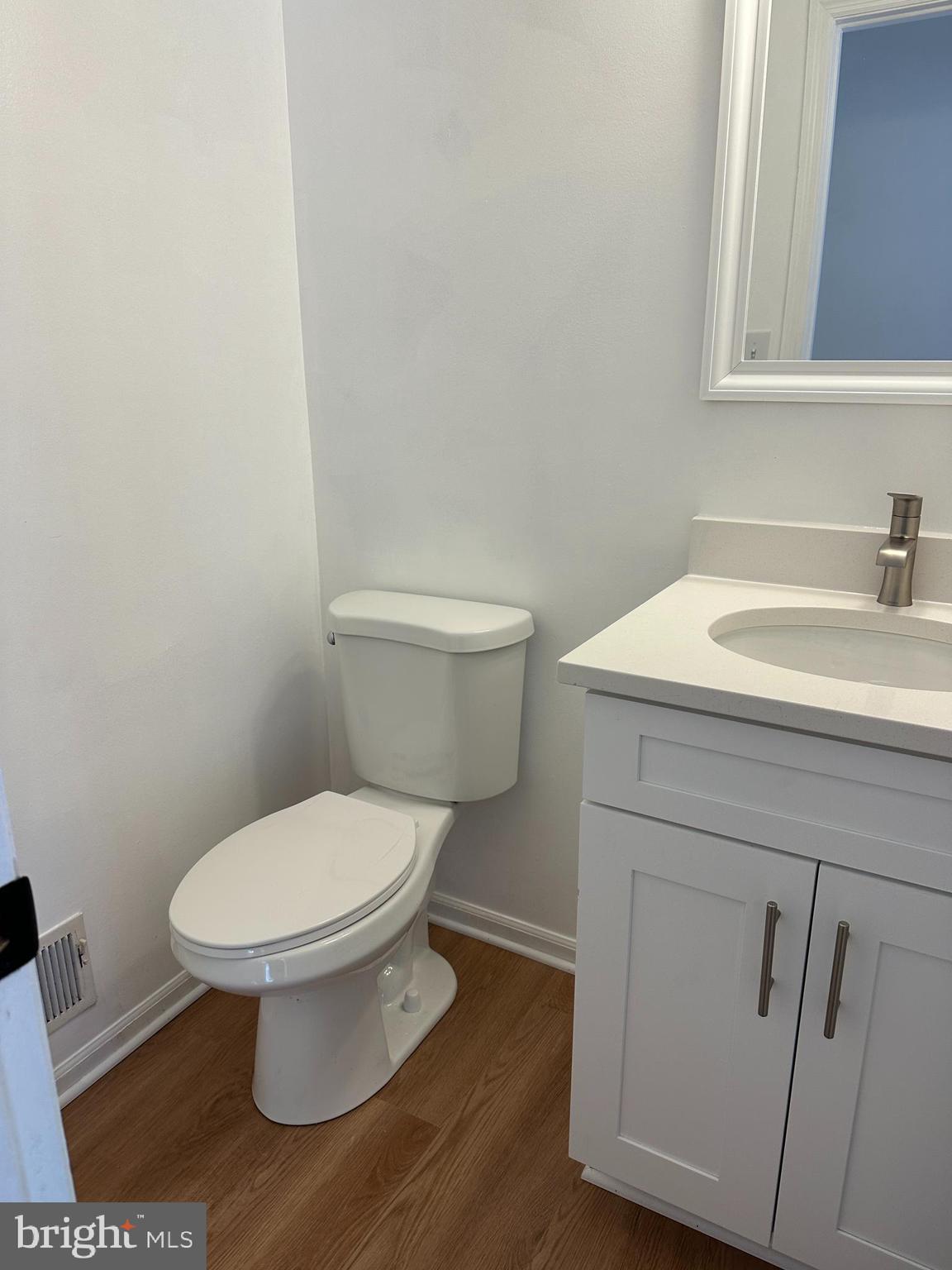 DORSEY SEARCH - Residential Lease