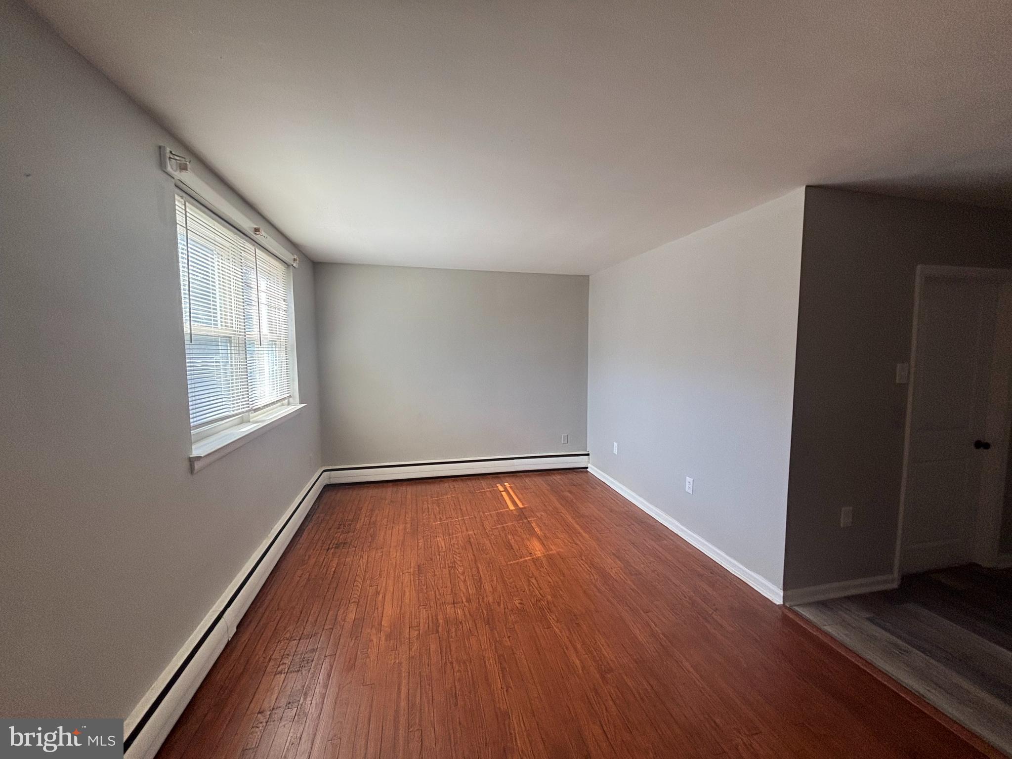 OAK LANE - Residential Lease