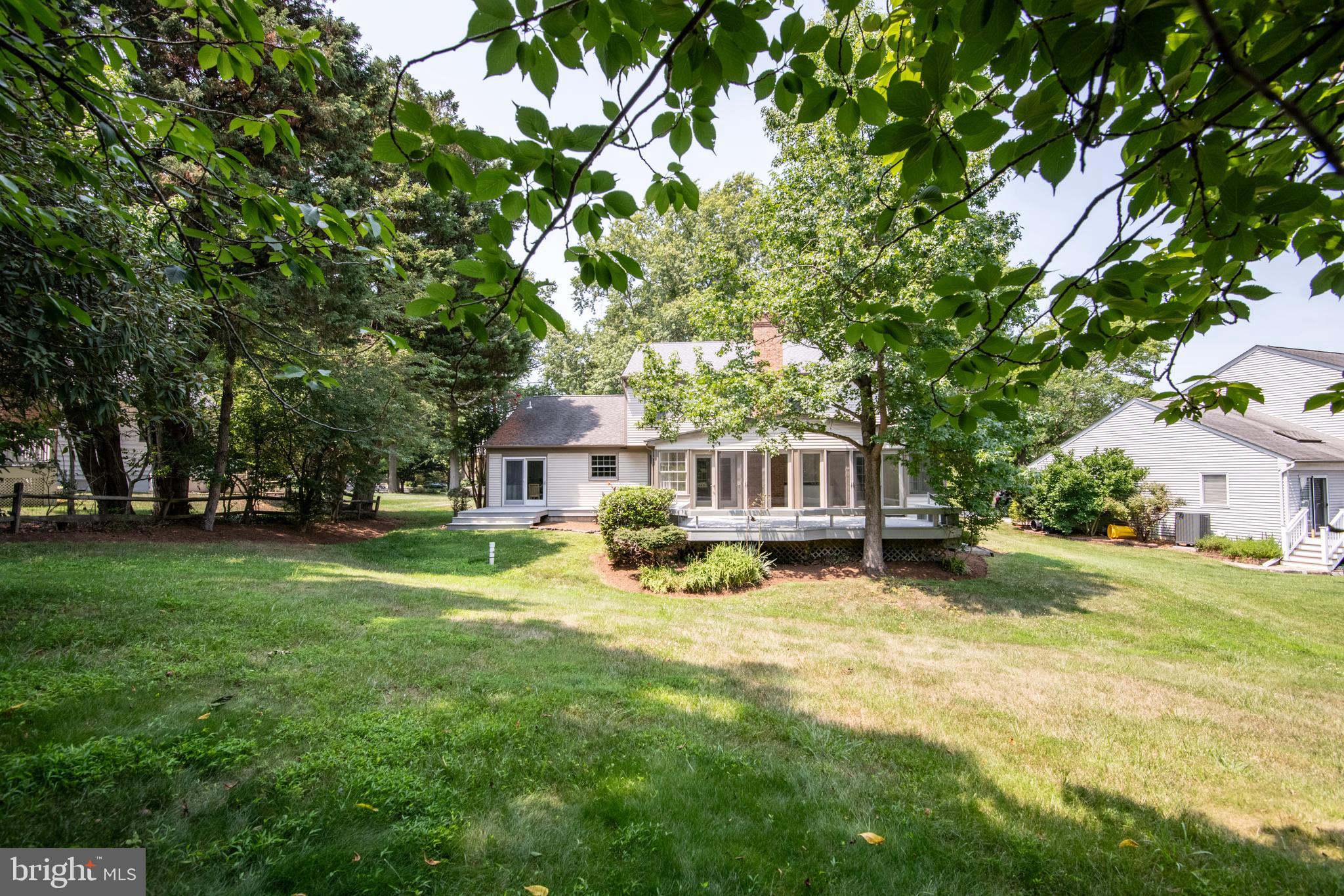 ANNAPOLIS COVE - Residential