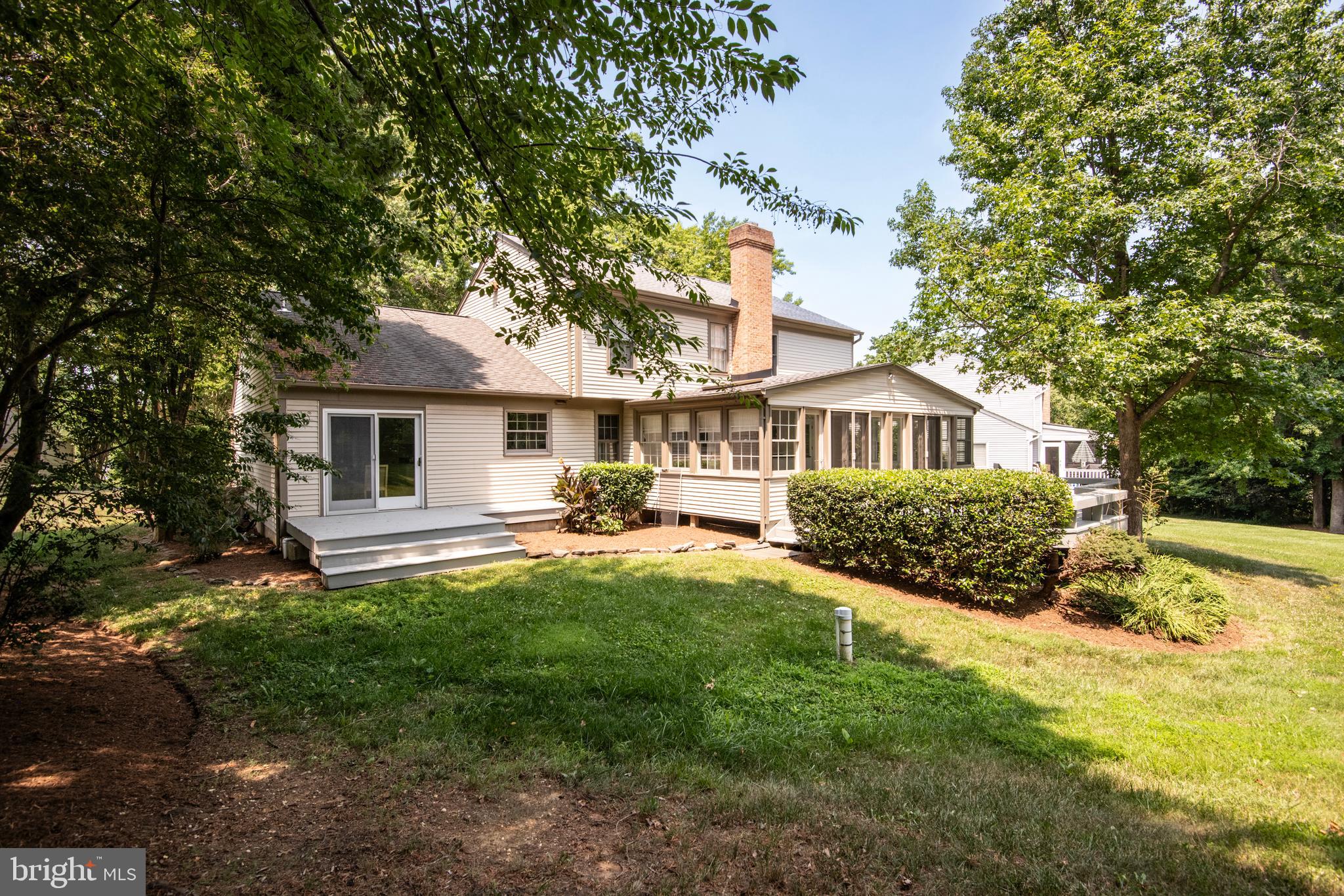 ANNAPOLIS COVE - Residential