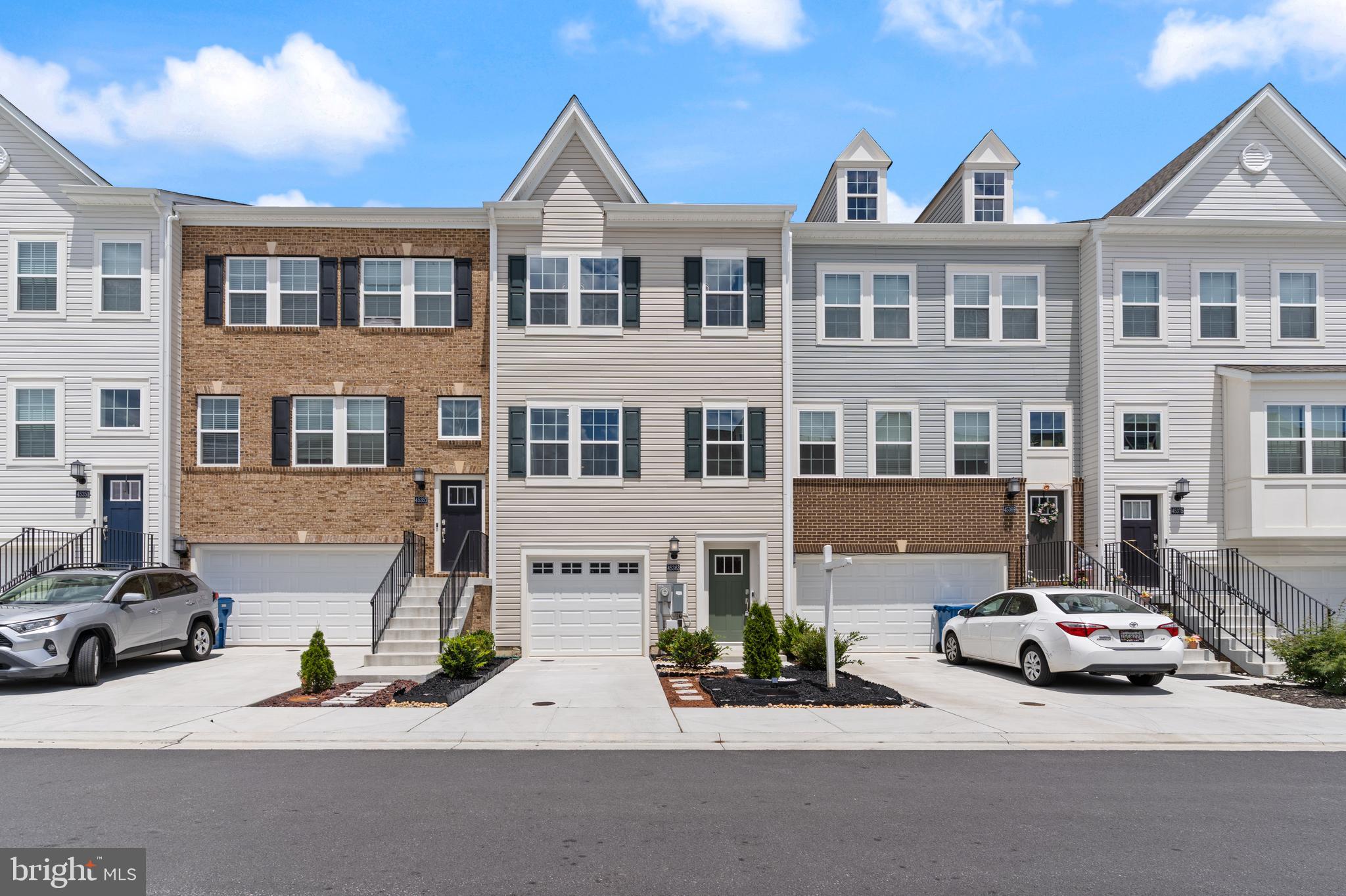THE WOODS AT MYRTLE POINT - Residential