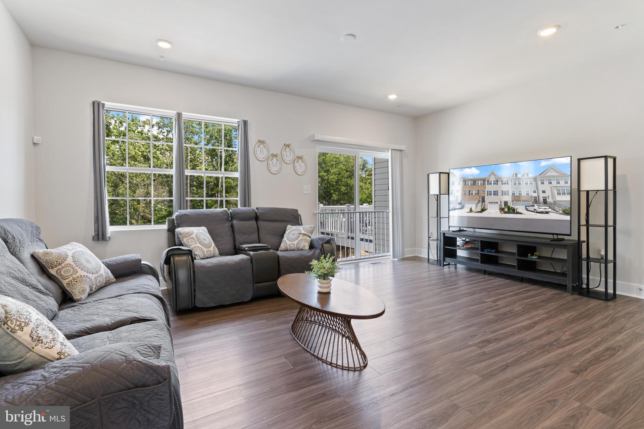 THE WOODS AT MYRTLE POINT - Residential