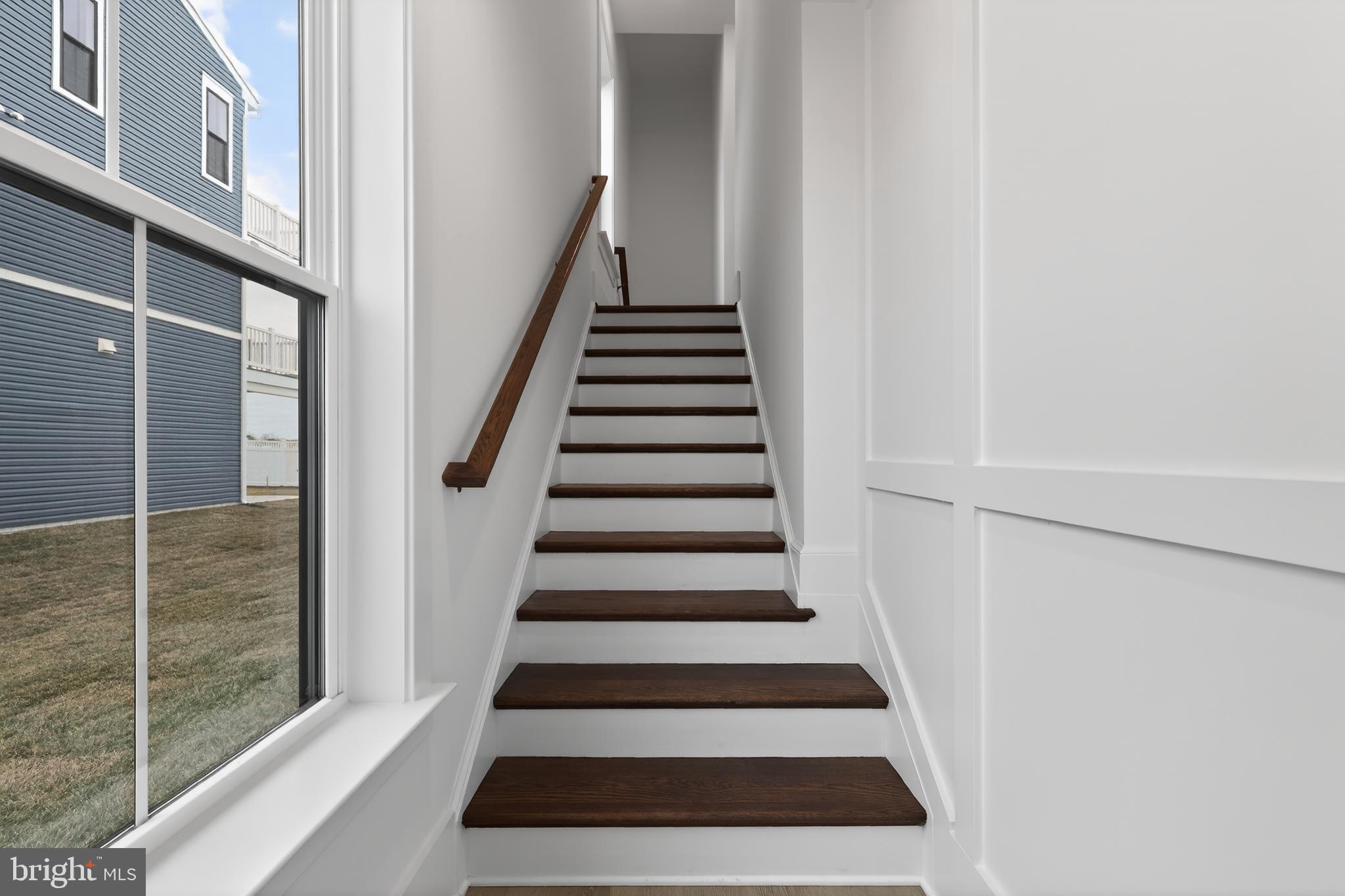 MITCHELL'S CORNER - Residential