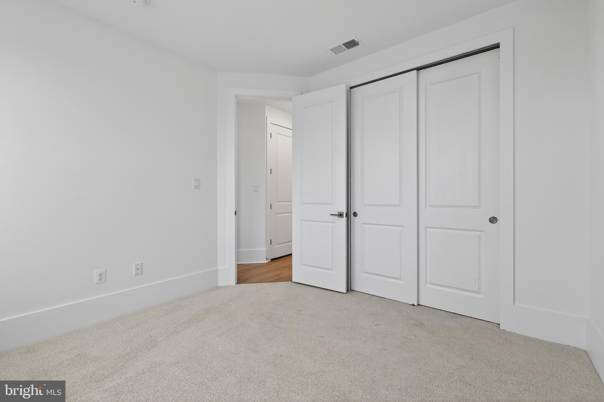 MITCHELL'S CORNER - Residential