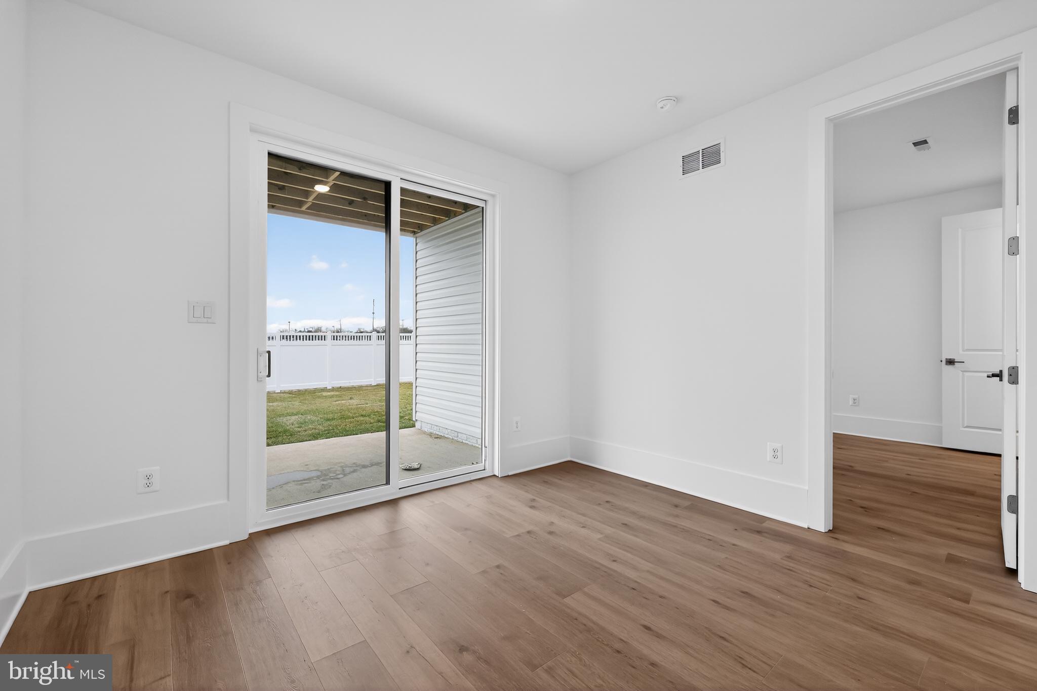 MITCHELL'S CORNER - Residential