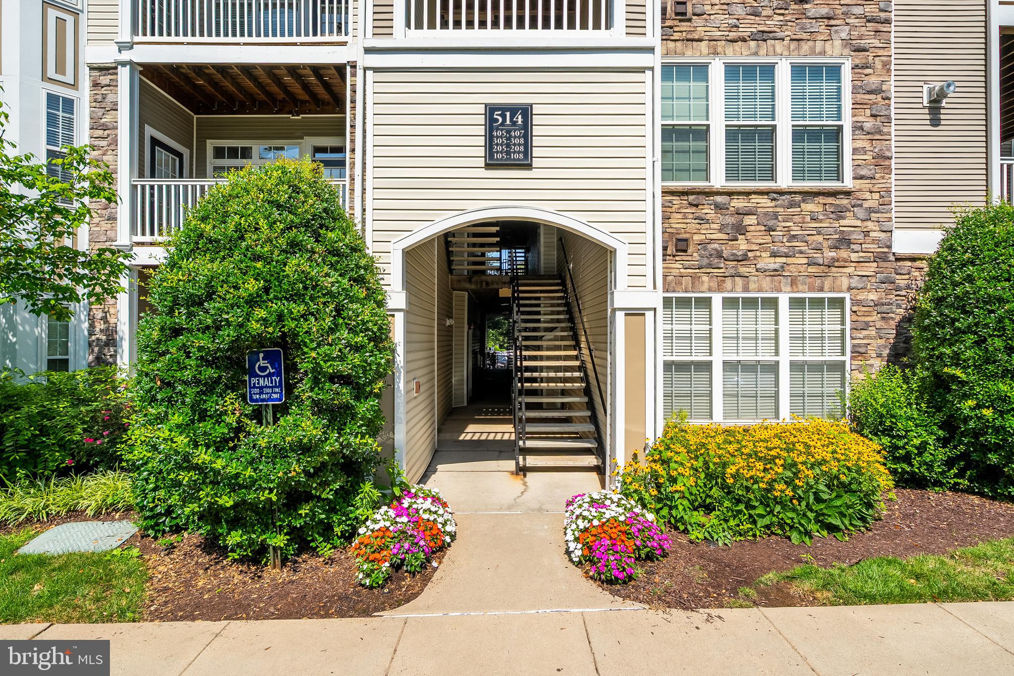 WESTCHESTER AT STRATFORD - Residential