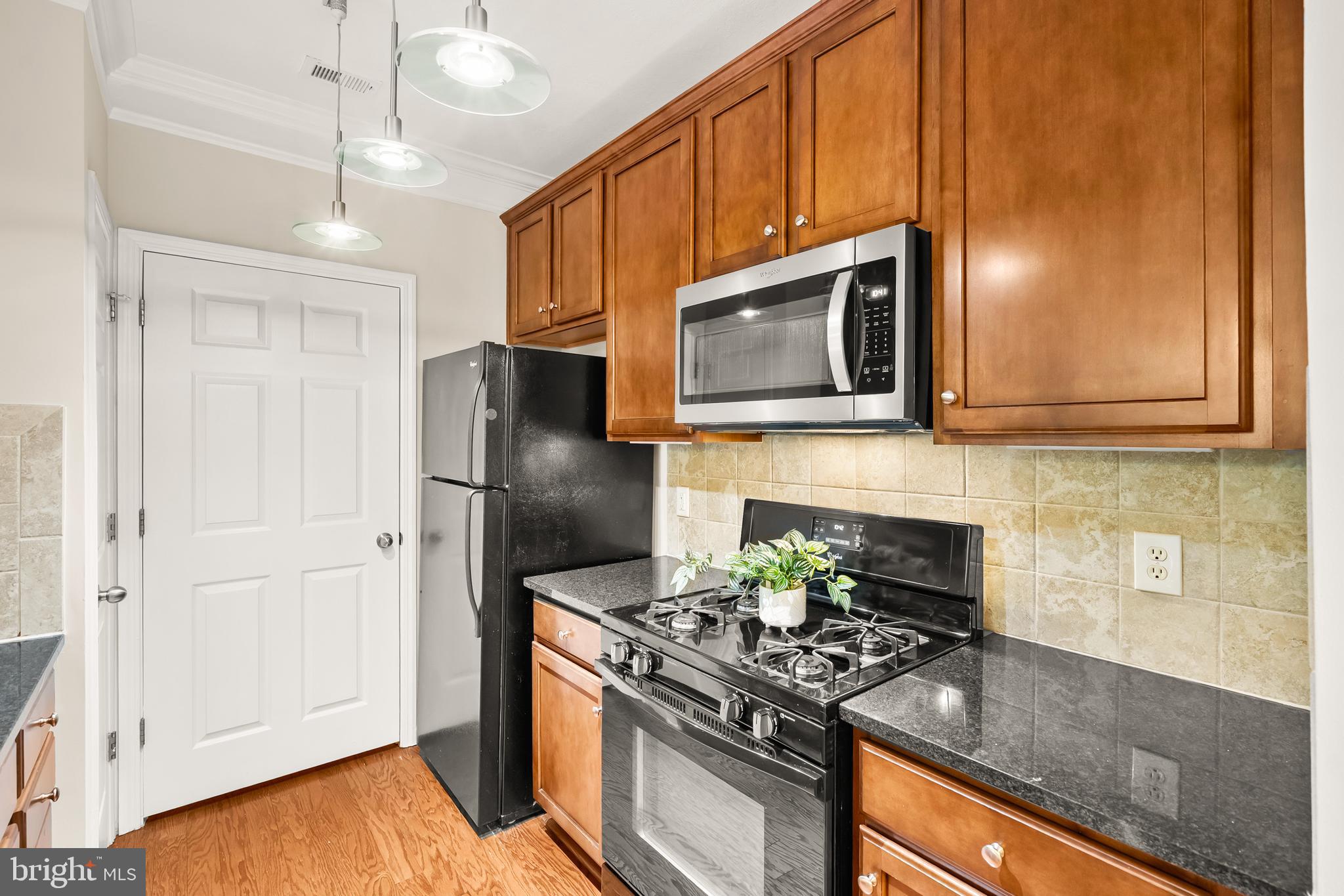 WESTCHESTER AT STRATFORD - Residential