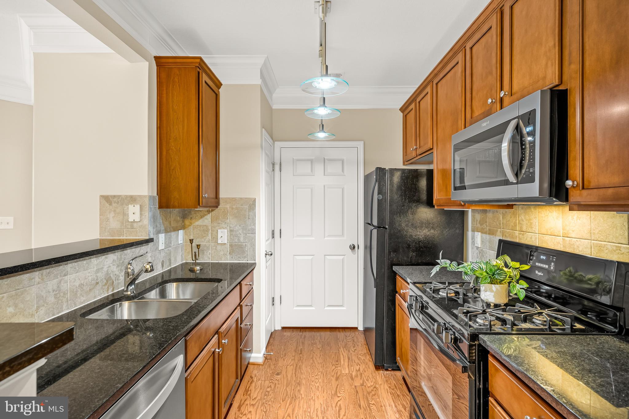 WESTCHESTER AT STRATFORD - Residential