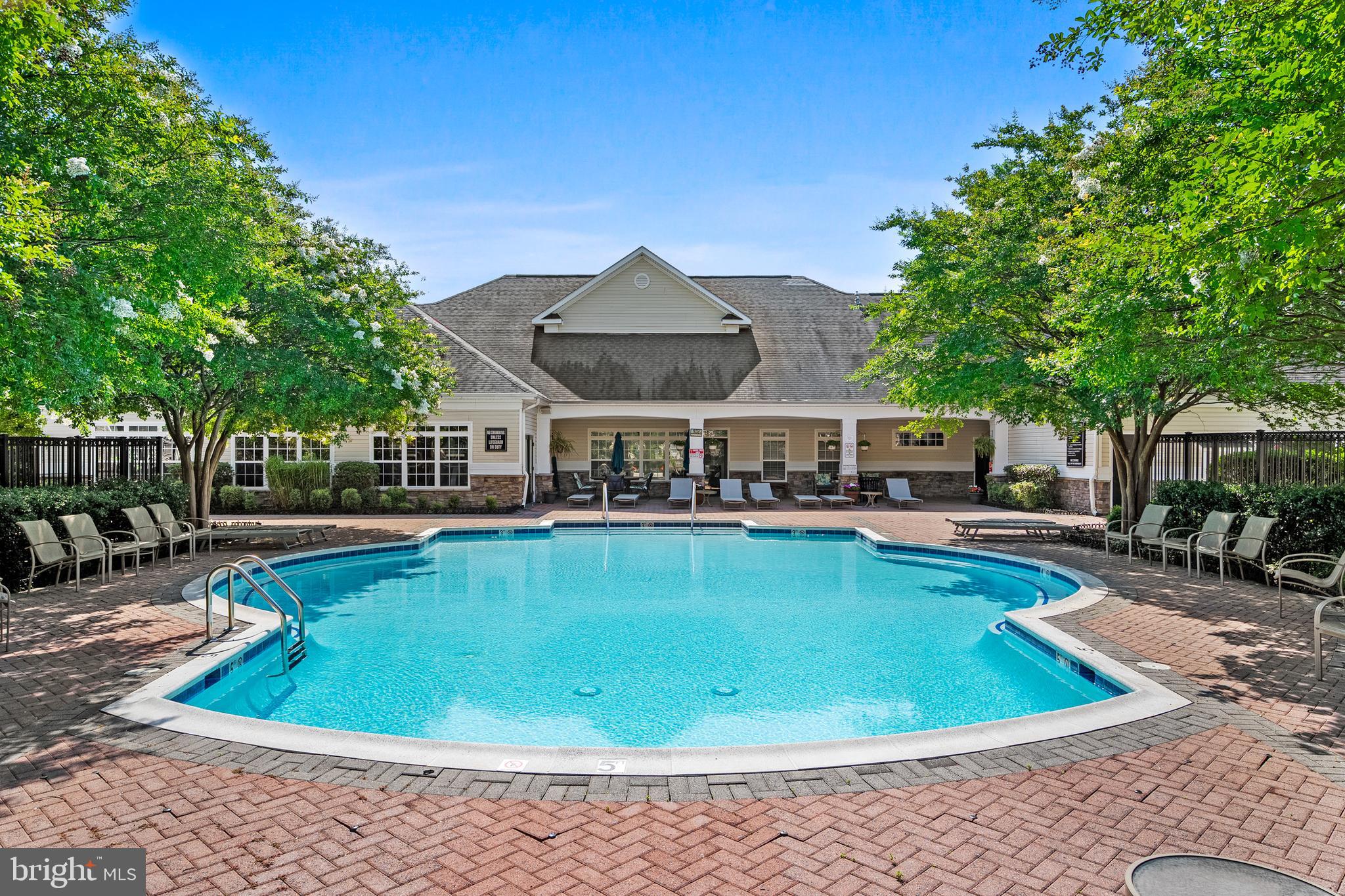 WESTCHESTER AT STRATFORD - Residential