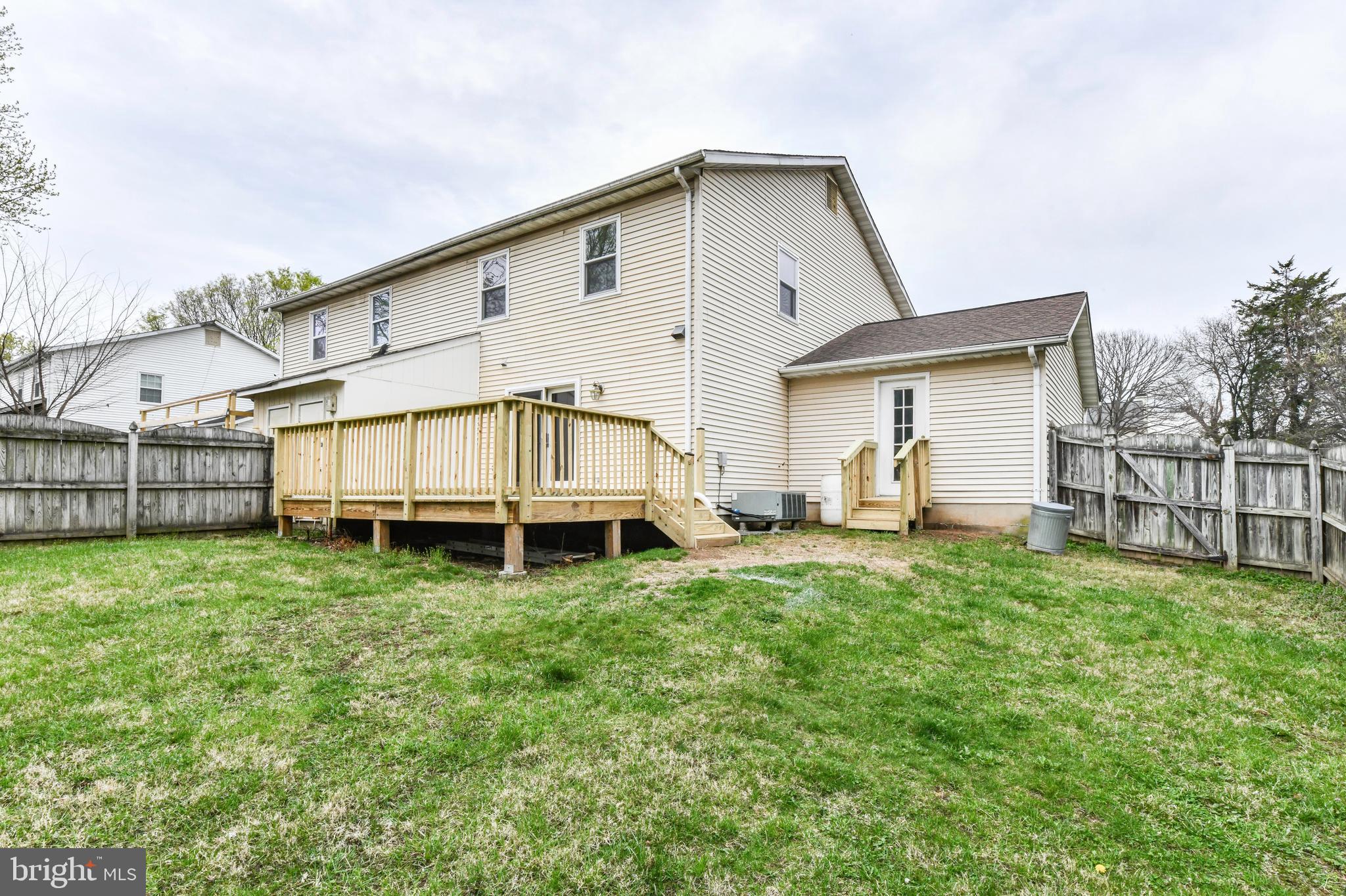 CEDAR WALK - Residential