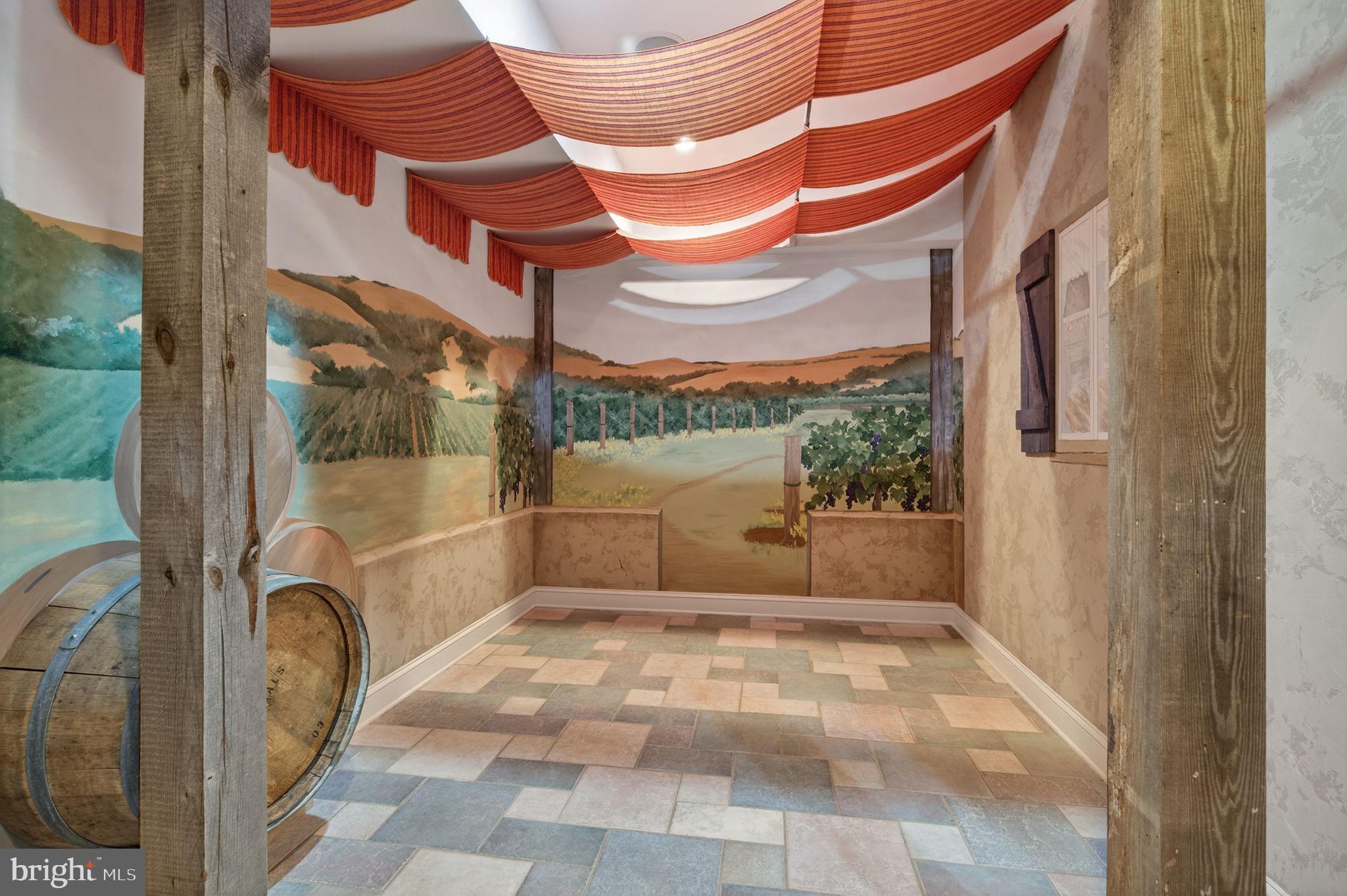 THE VINEYARDS - Residential