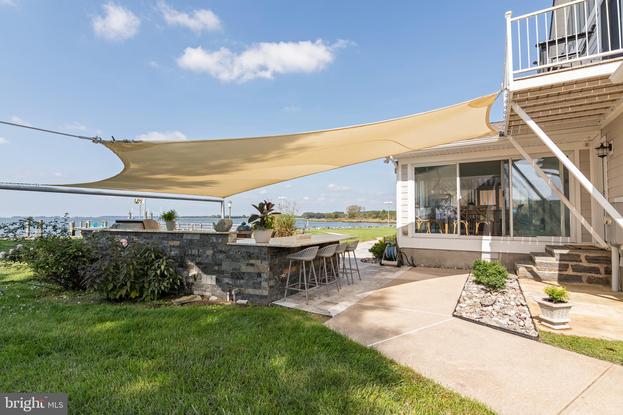 FERRY POINT - Residential