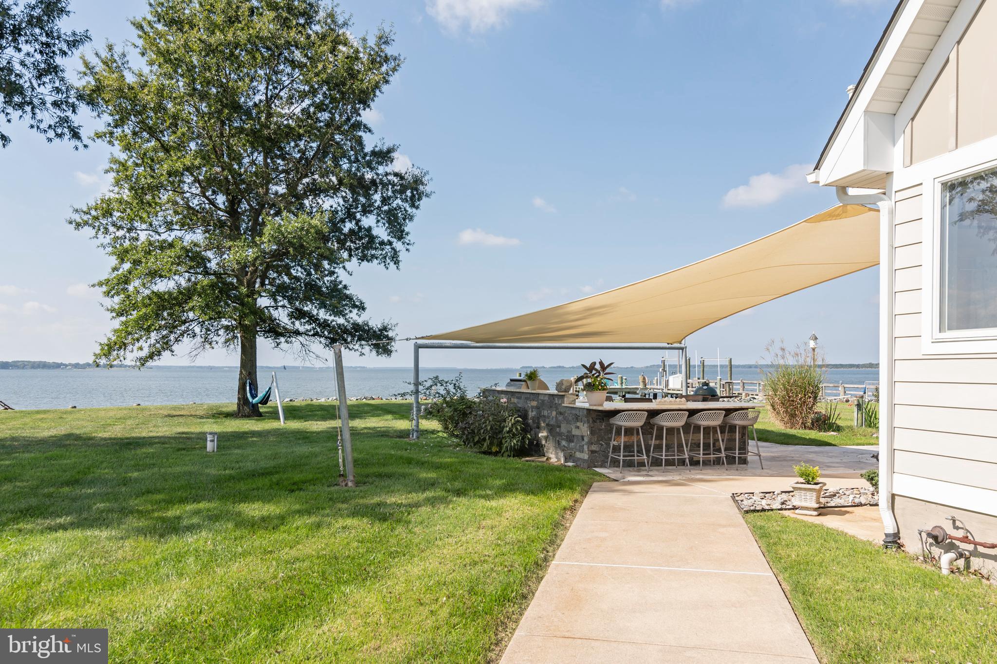 FERRY POINT - Residential