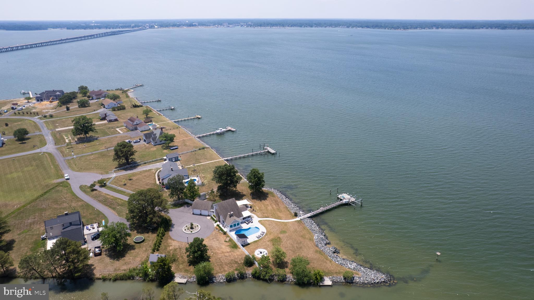FERRY POINT - Residential