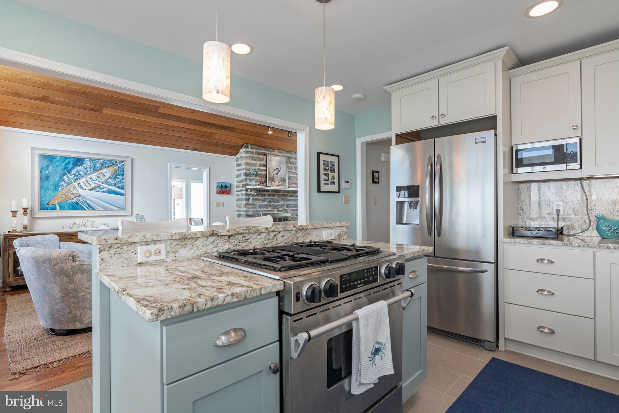 FERRY POINT - Residential