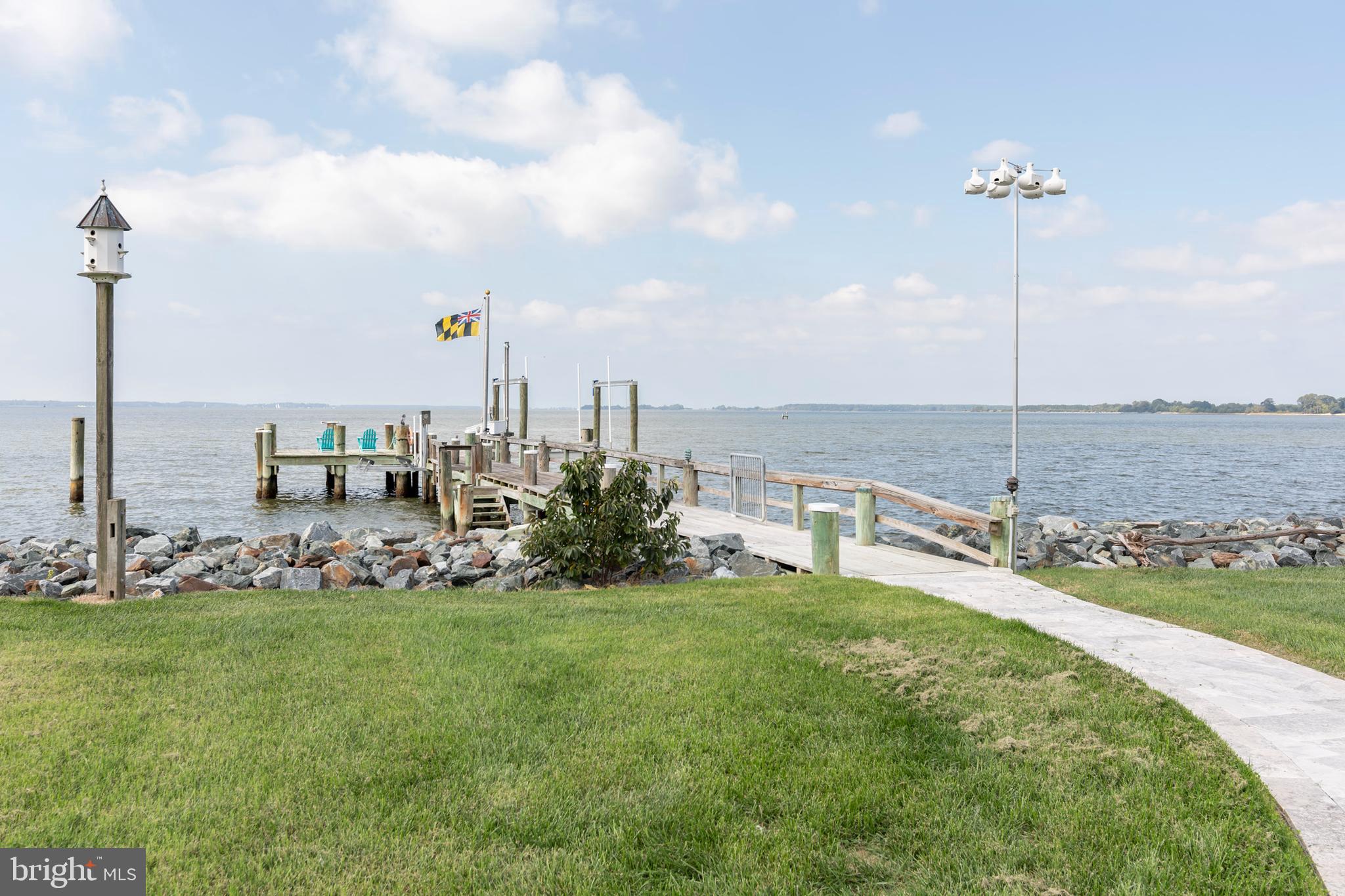 FERRY POINT - Residential