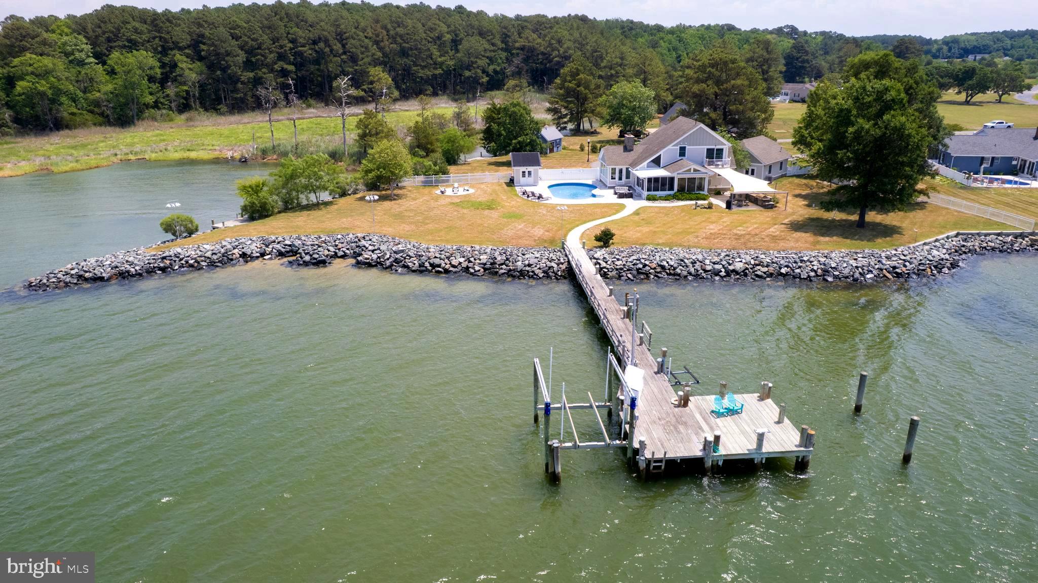 FERRY POINT - Residential