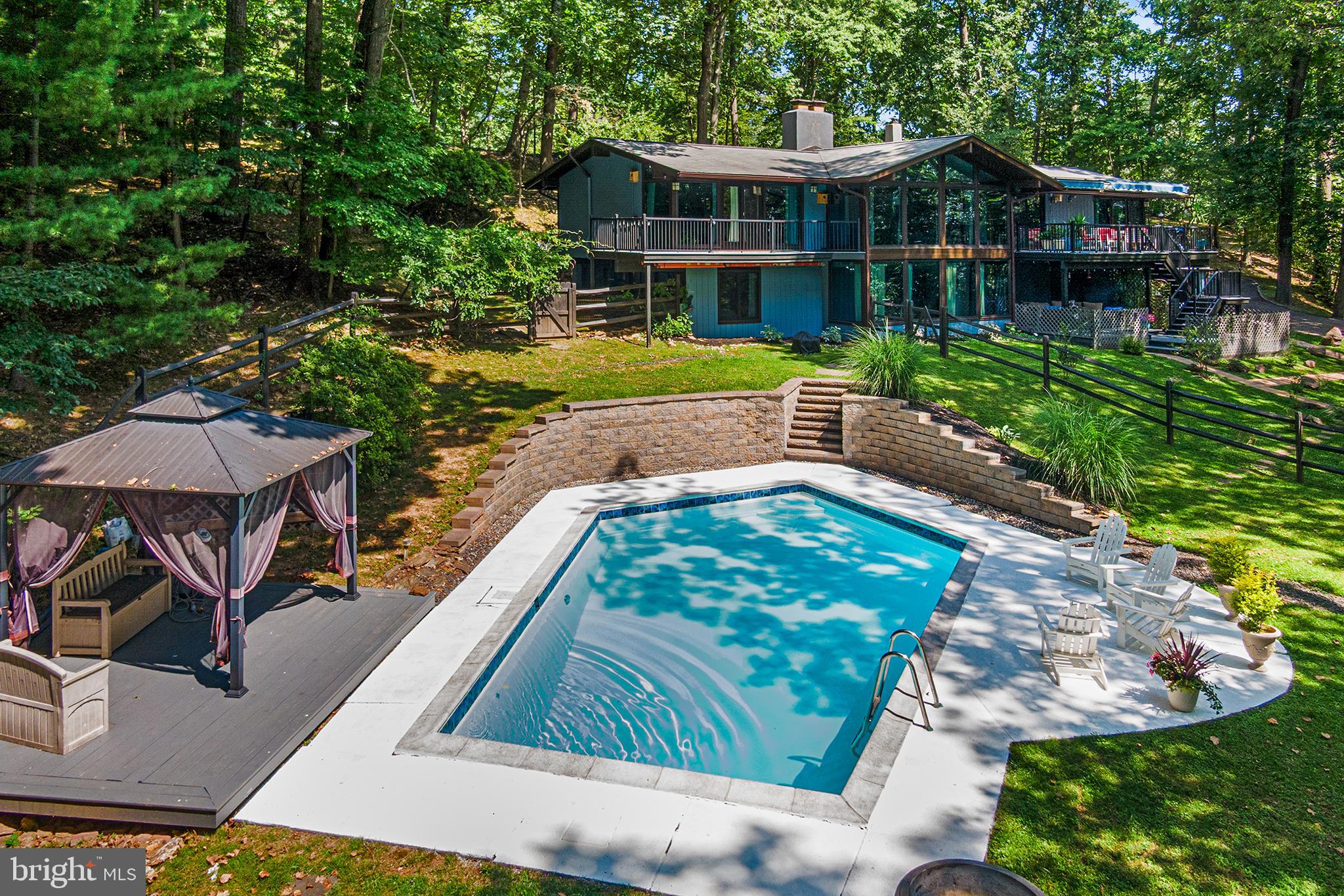 NORTHWOODS - Residential